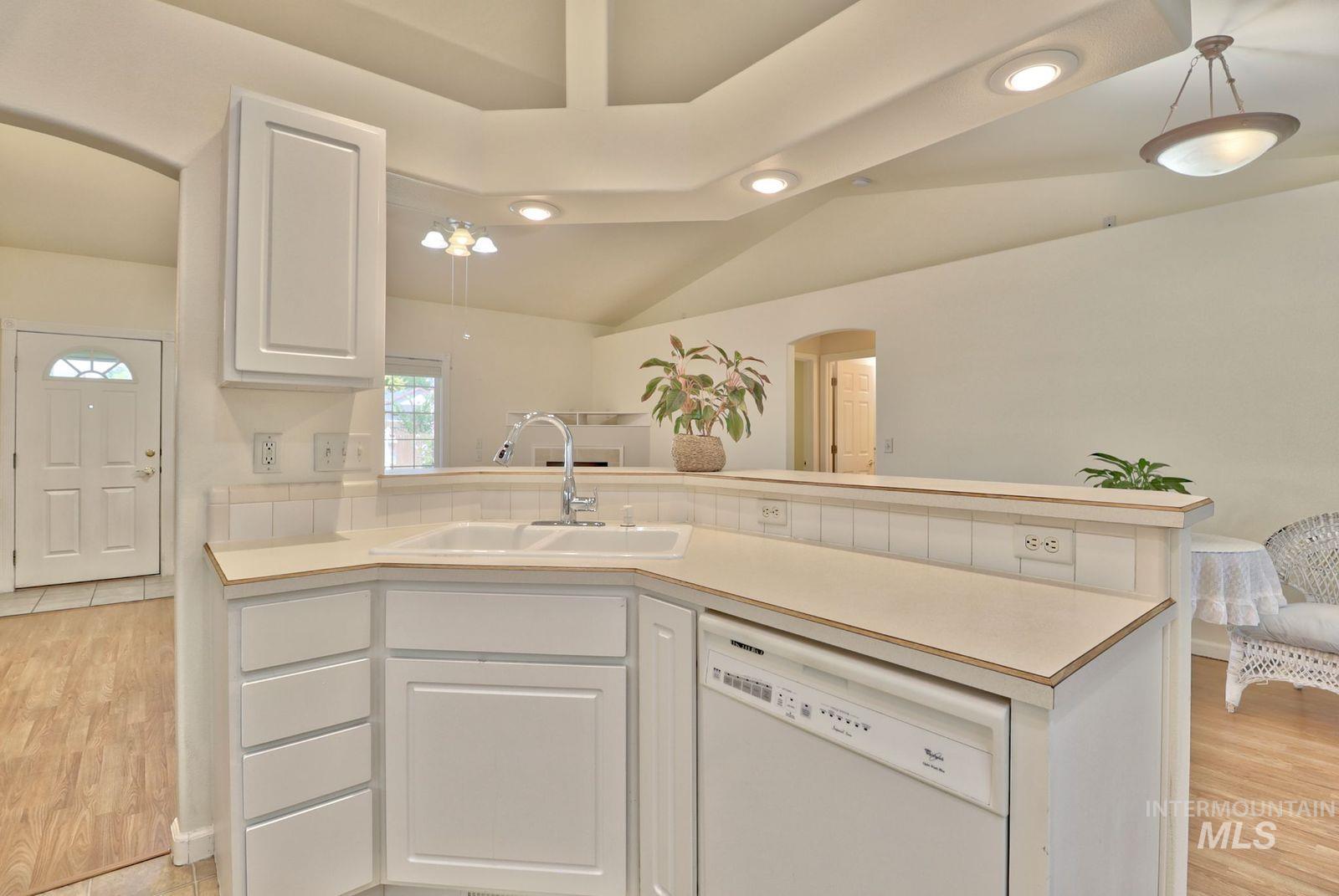 8283 W Galileo Street