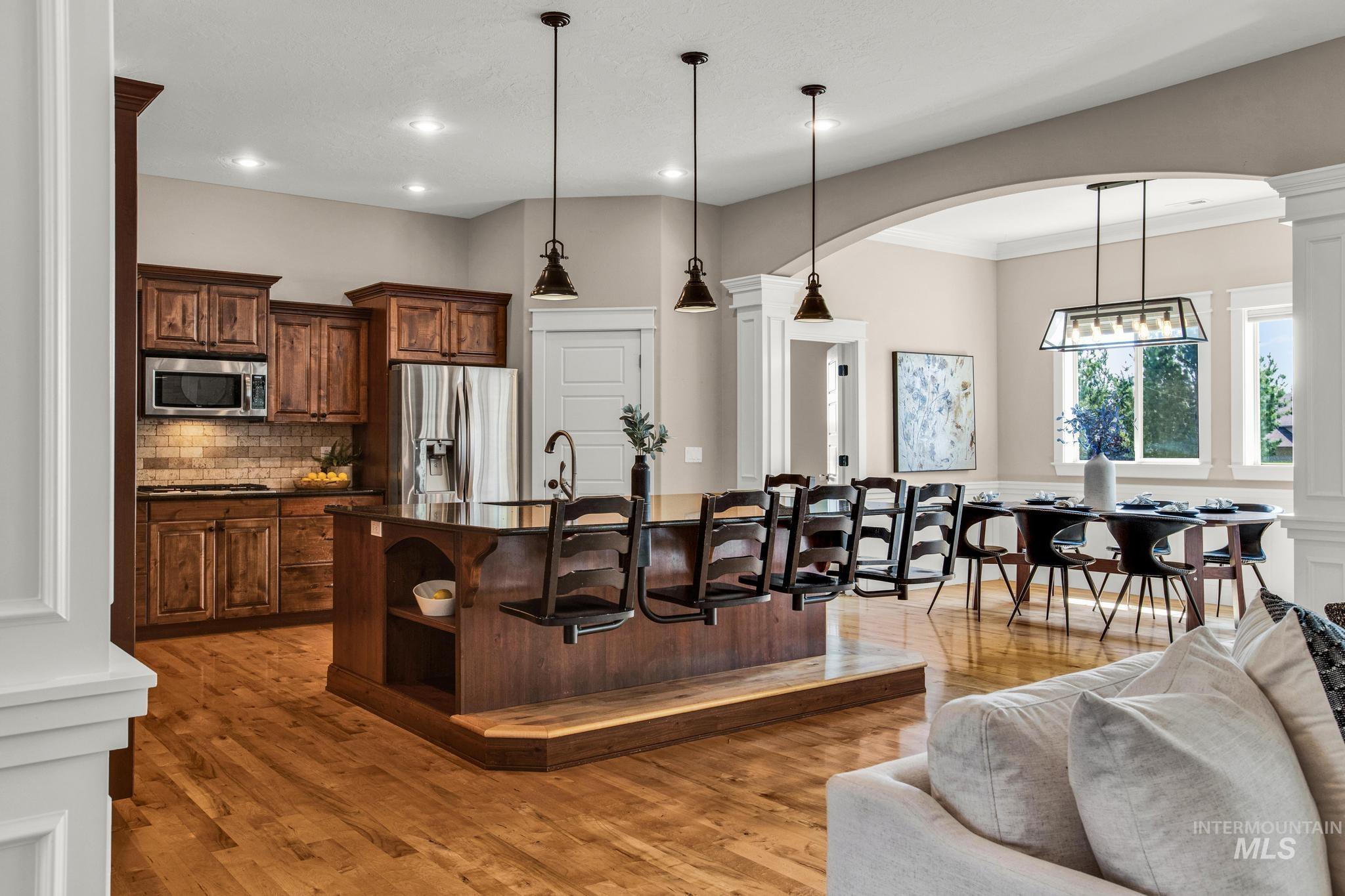 3469 E. Dartmoor Ct