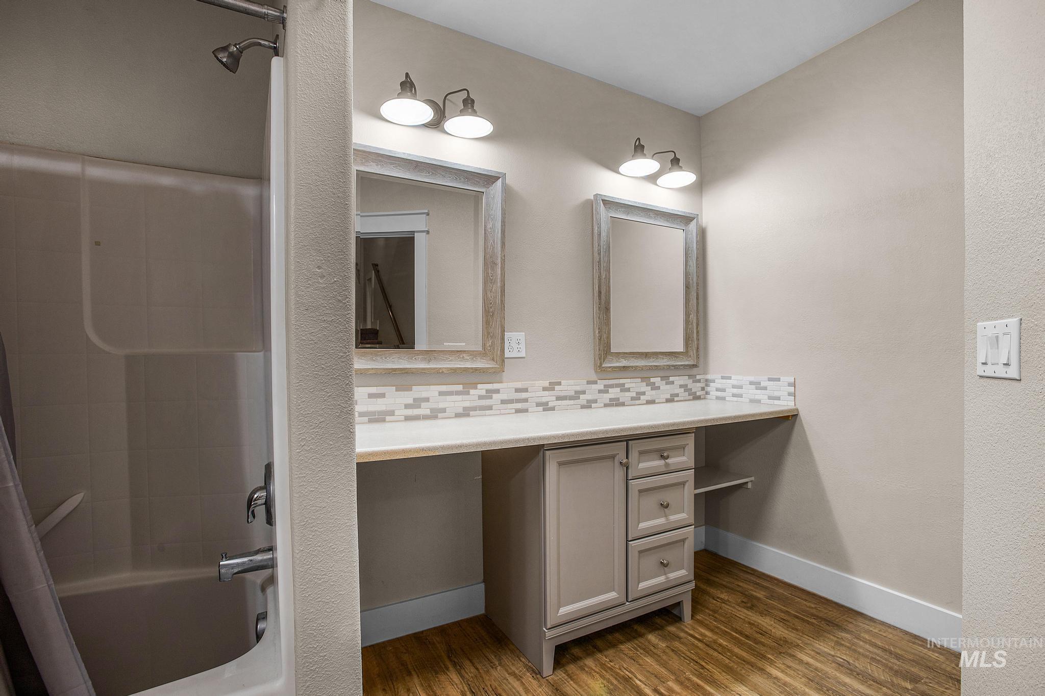 3469 E. Dartmoor Ct