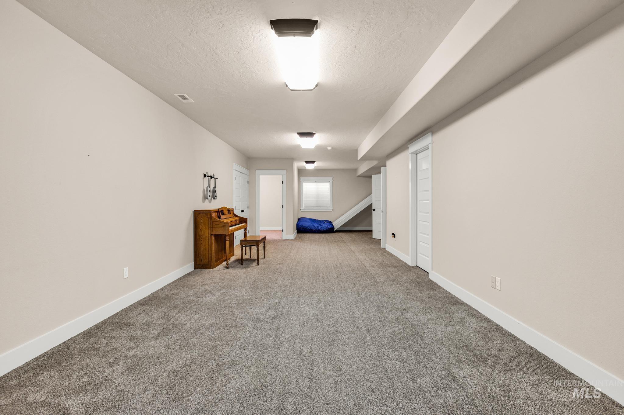 3469 E. Dartmoor Ct