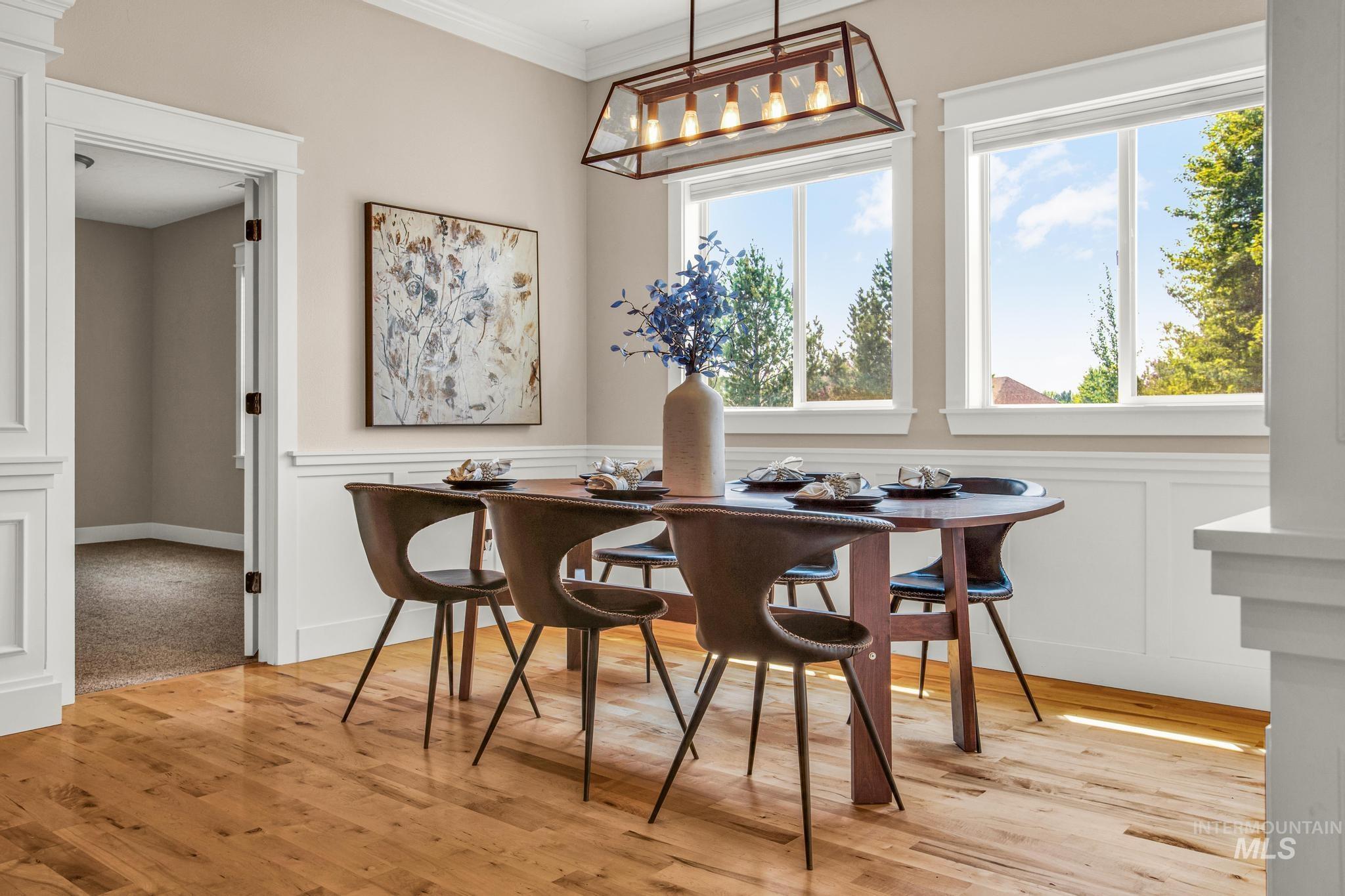 3469 E. Dartmoor Ct