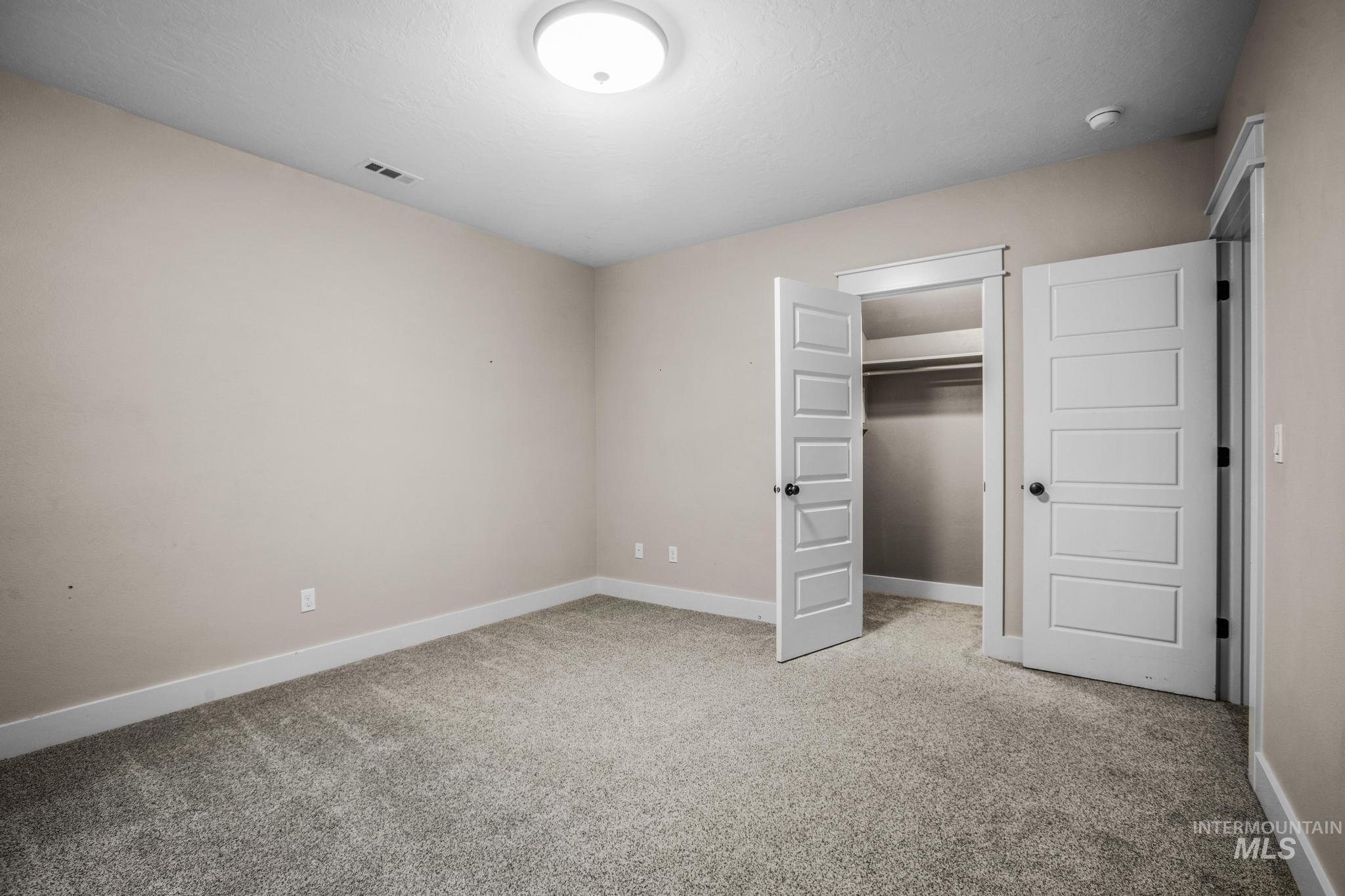 3469 E. Dartmoor Ct