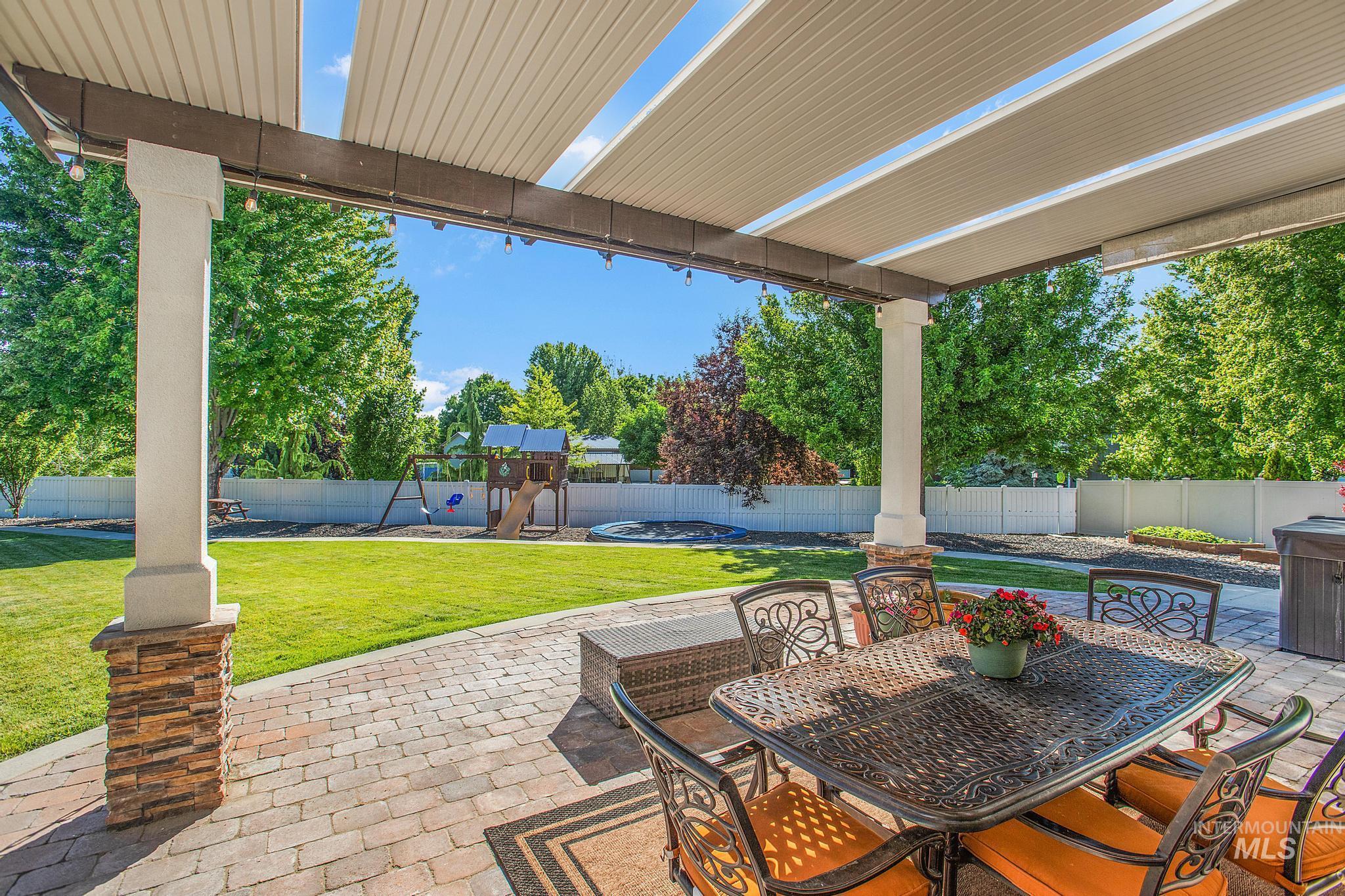 3469 E. Dartmoor Ct