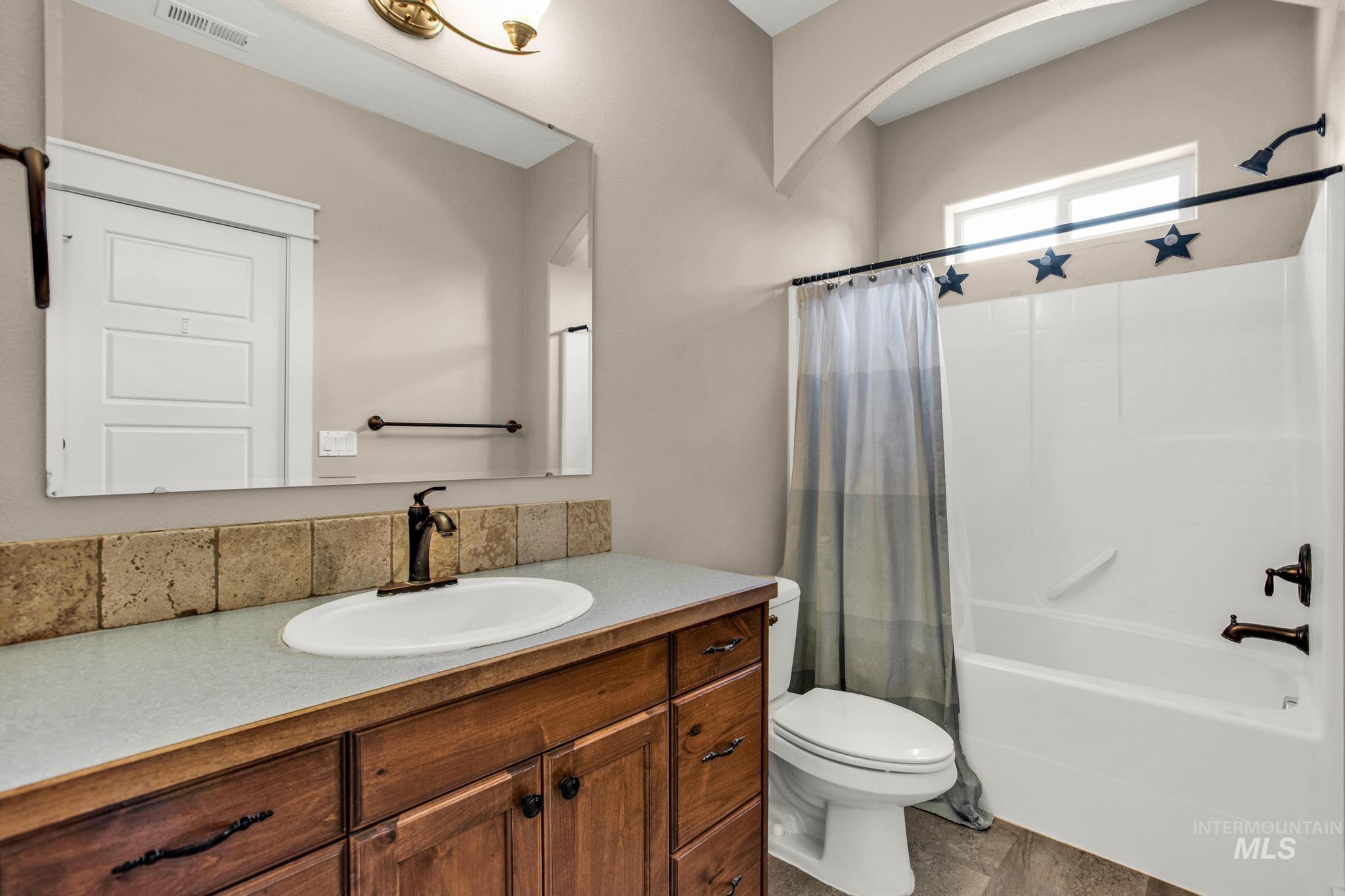 3469 E. Dartmoor Ct