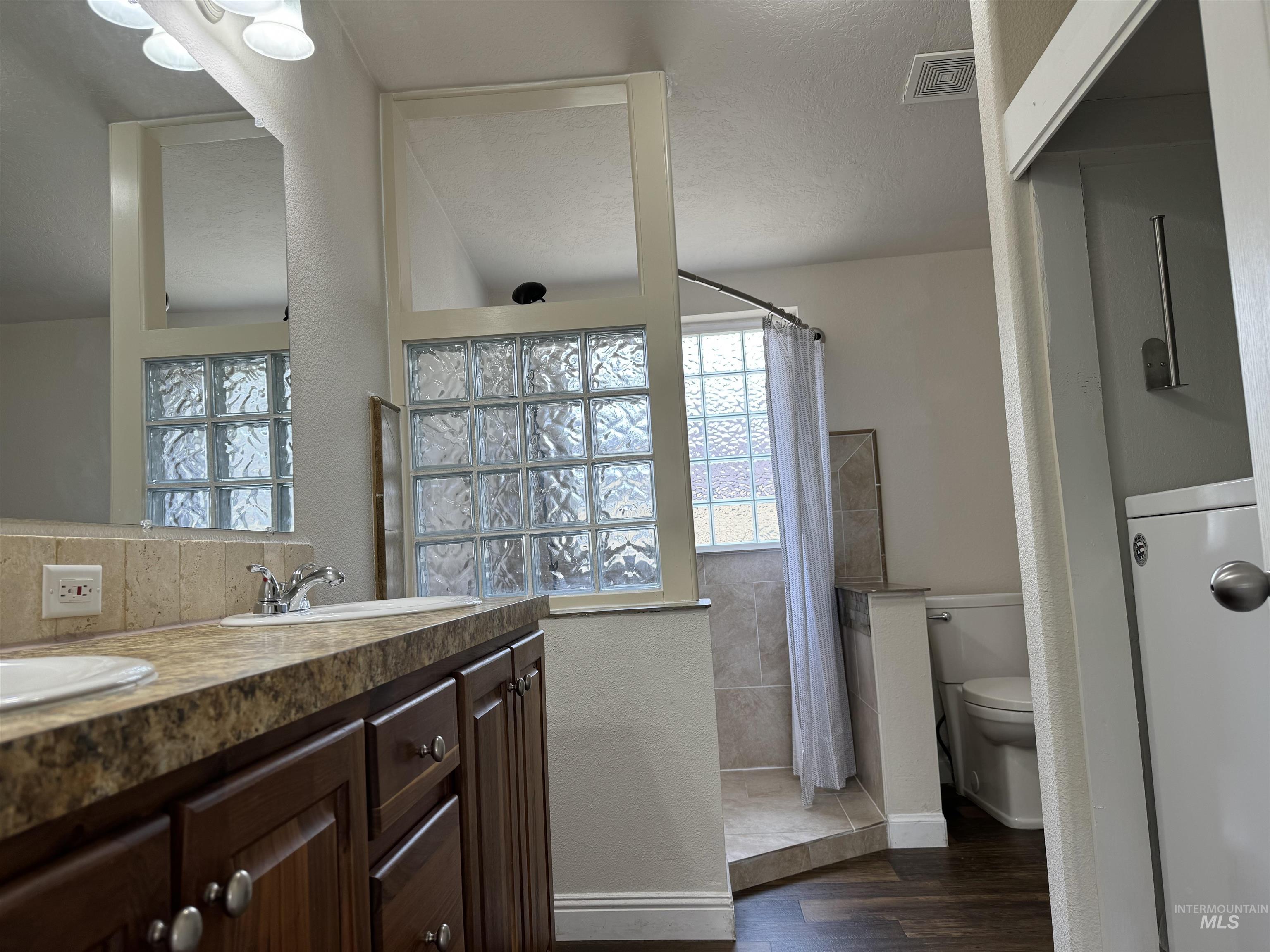 9390 W Ustick Rd Unit: 18