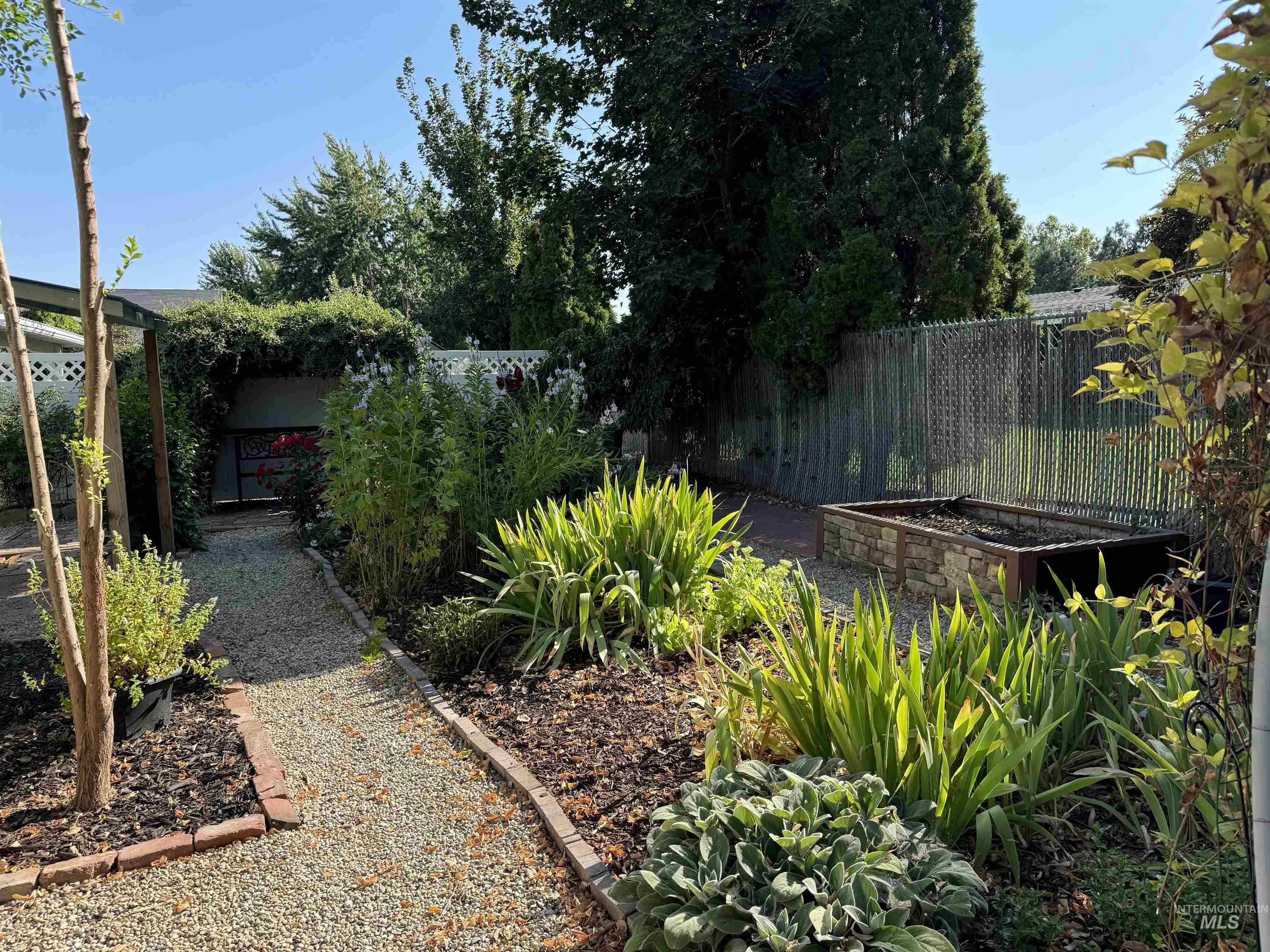 9390 W Ustick Rd Unit: 18