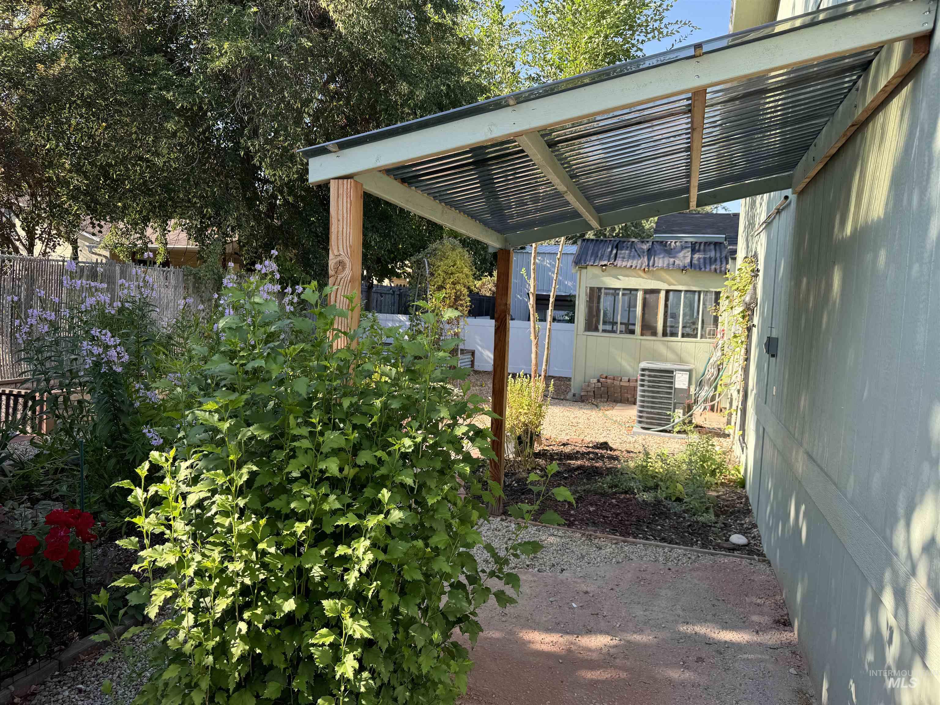 9390 W Ustick Rd Unit: 18