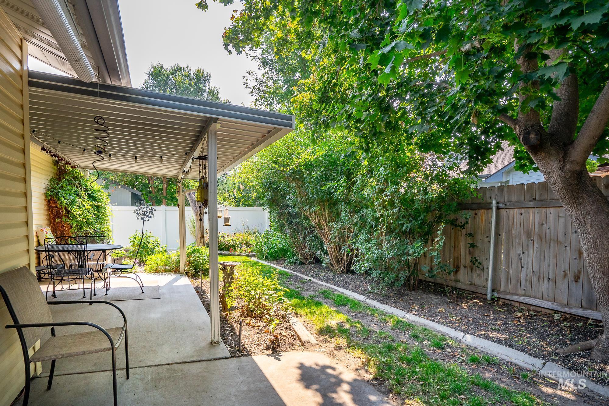 4195 N Cambria Ln
