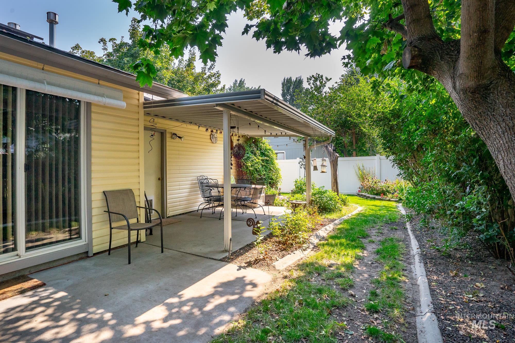 4195 N Cambria Ln