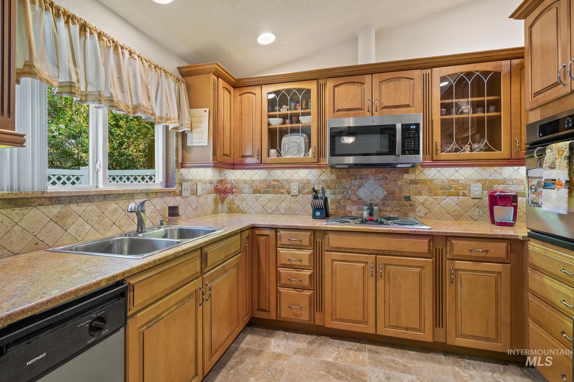 4195 N Cambria Ln