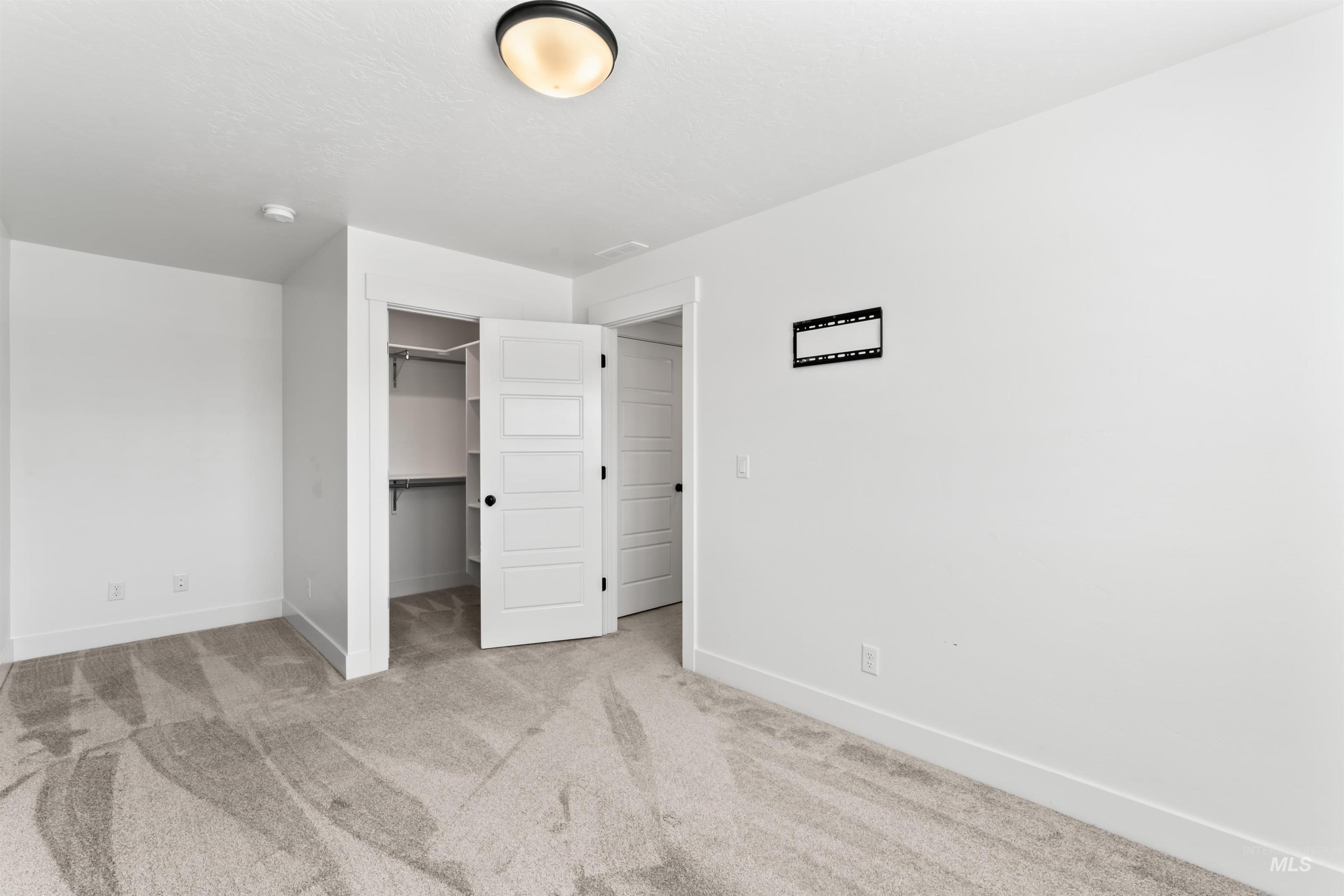 6248 S Wayland Way
