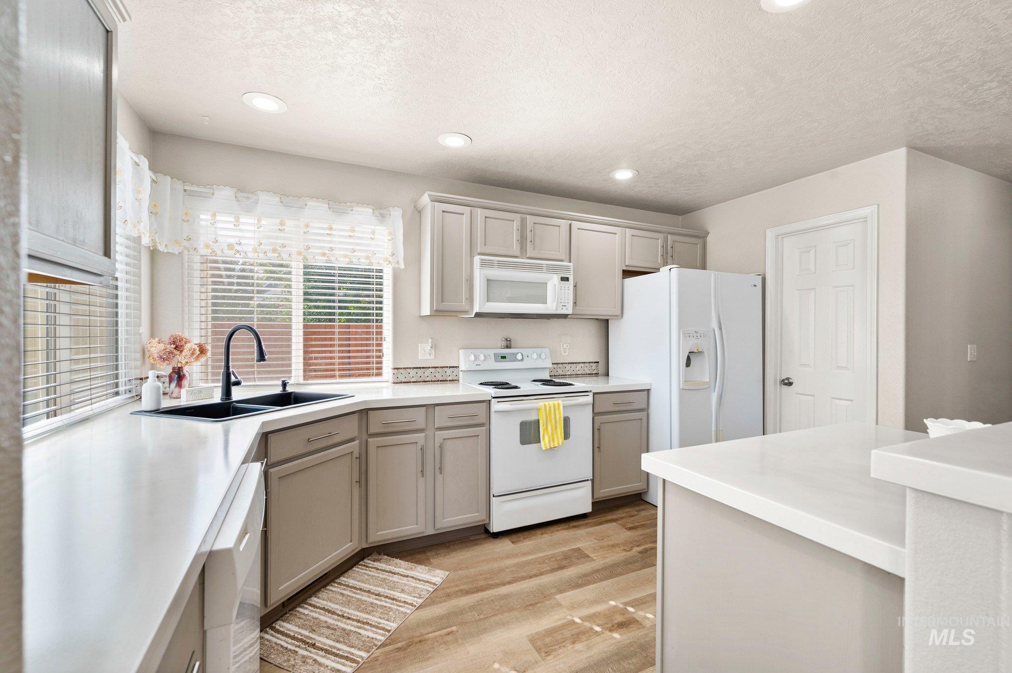 5274 W. Talamore Dr.