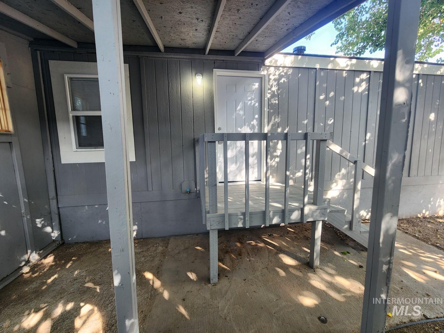 711 4th Ave N Unit: 13