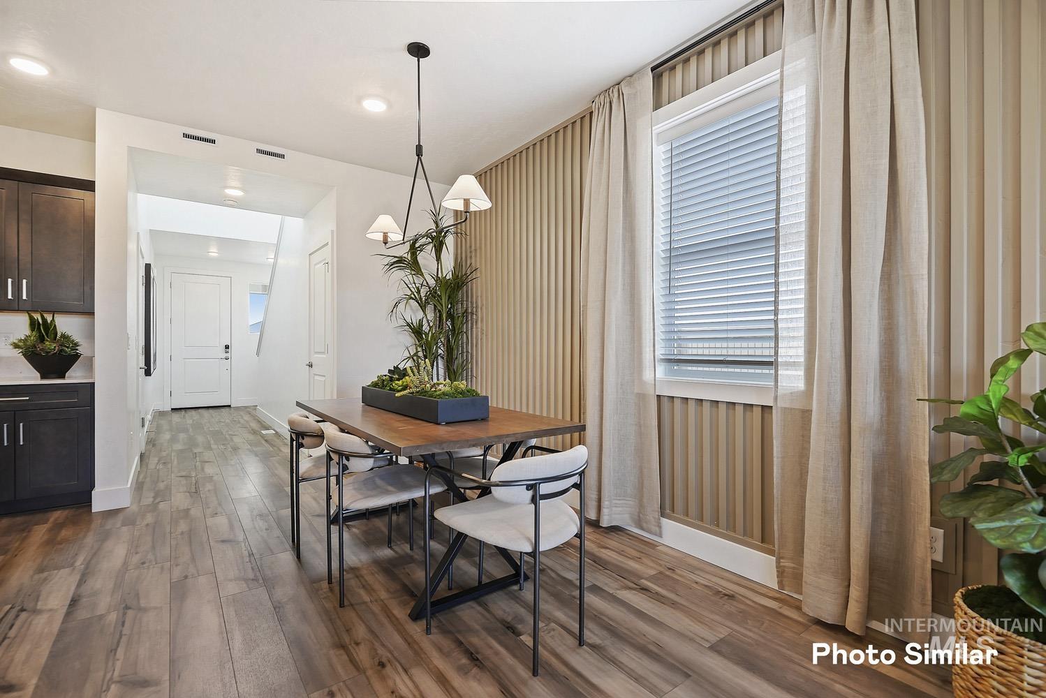 1535 N Big Star Ave.