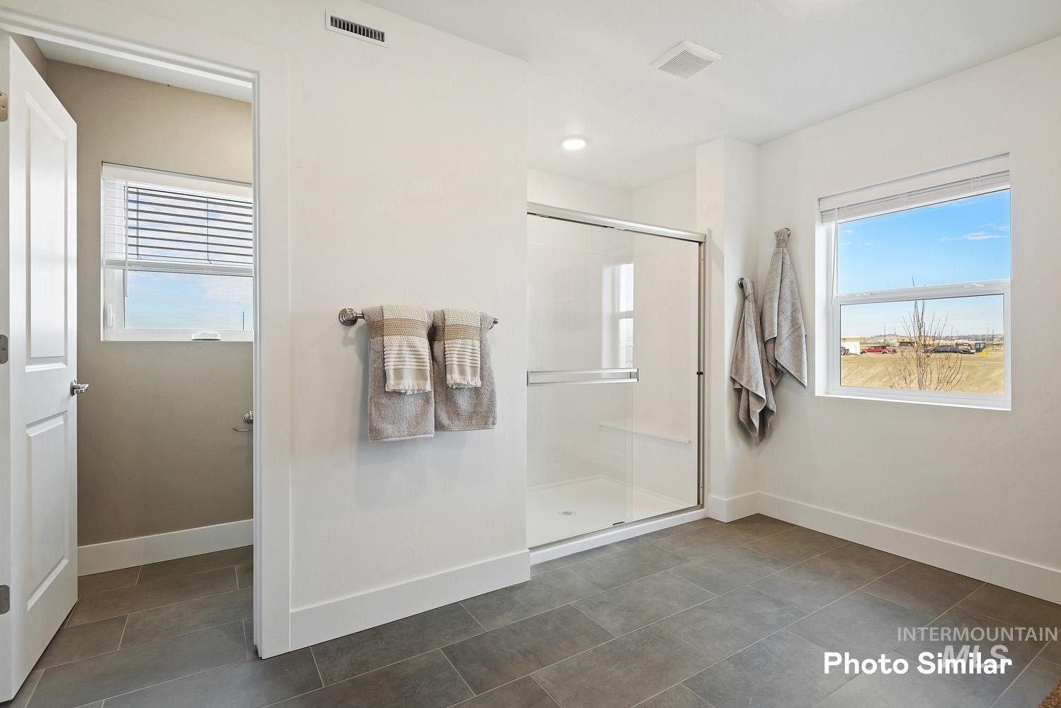 1535 N Big Star Ave.