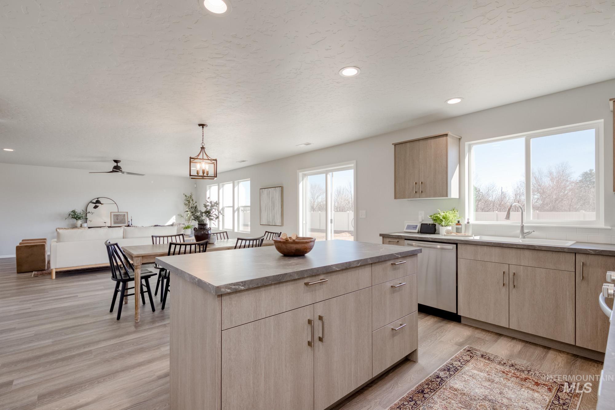 14842 N Pantanella Way