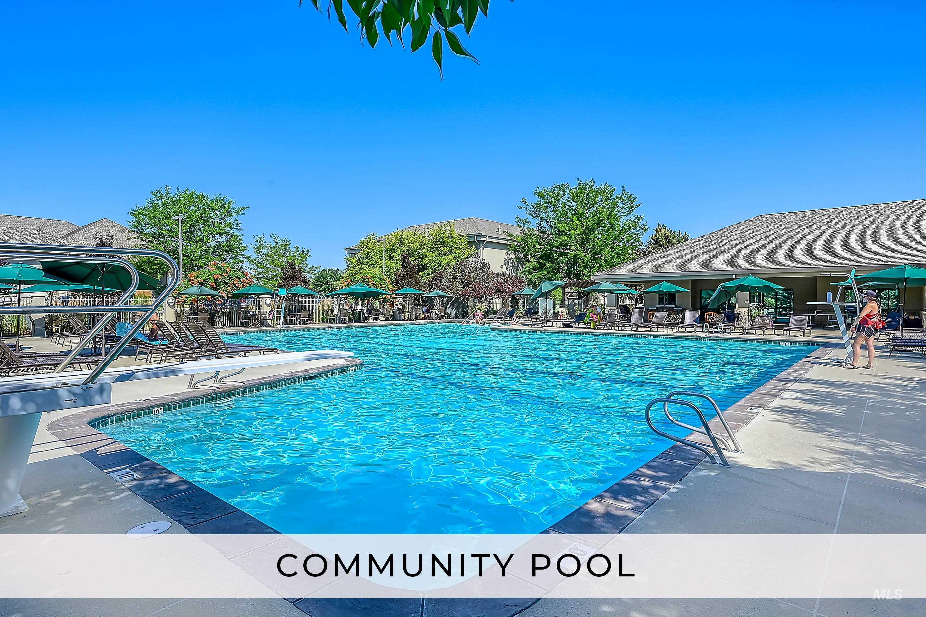 3186 W Prairie Fox Ln