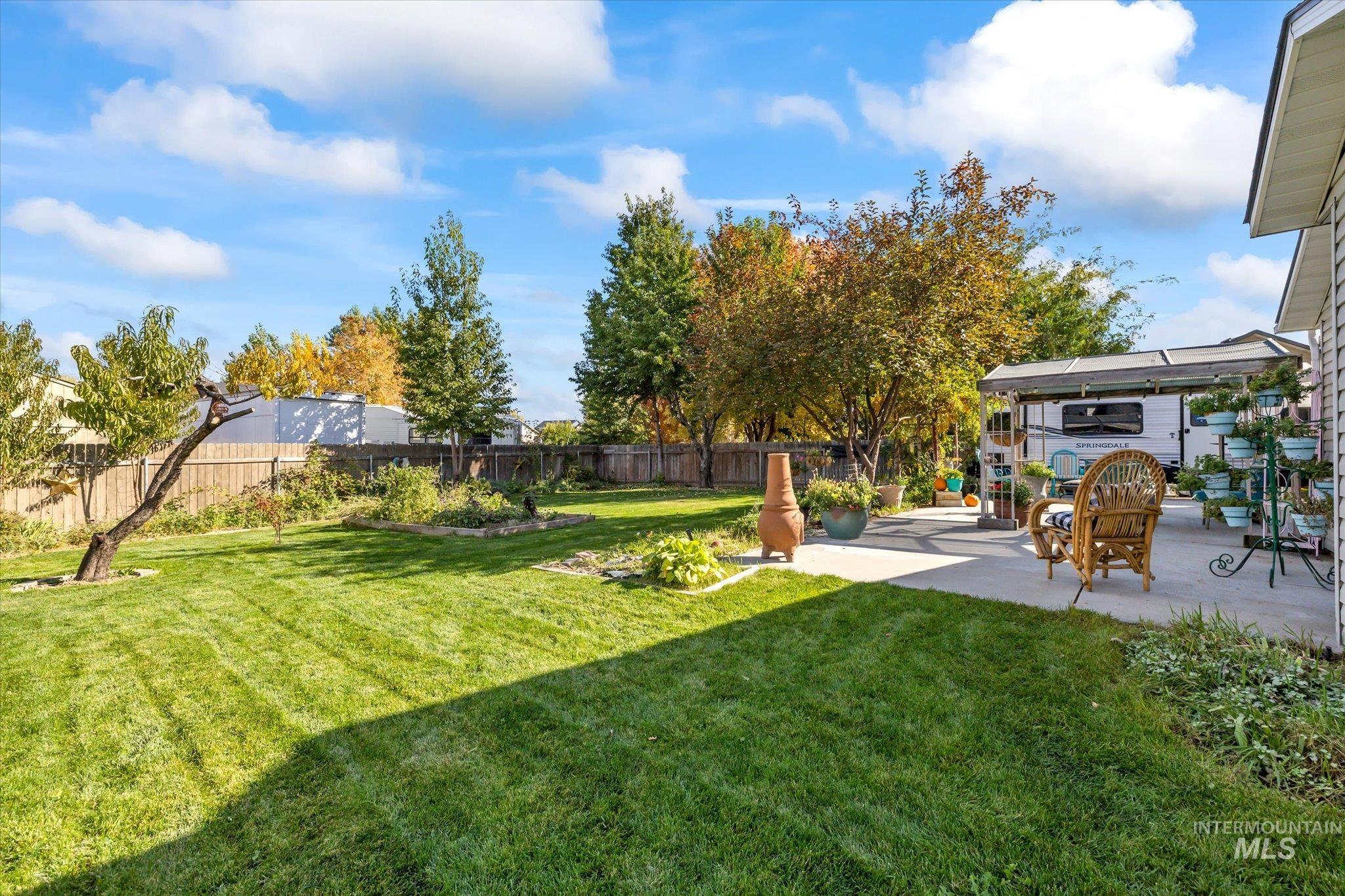 372 E Northridge Dr