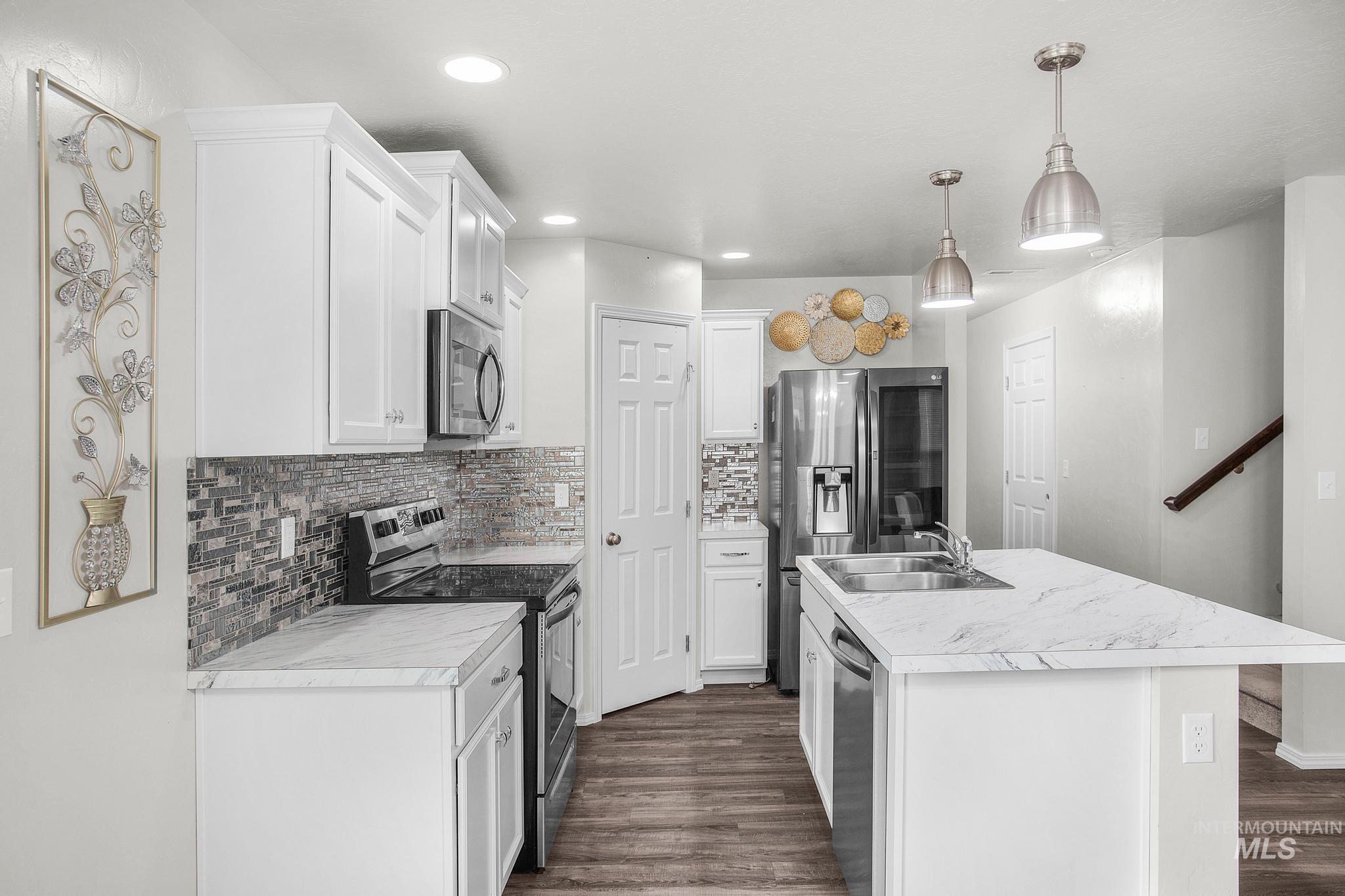 3785 W Newland St.
