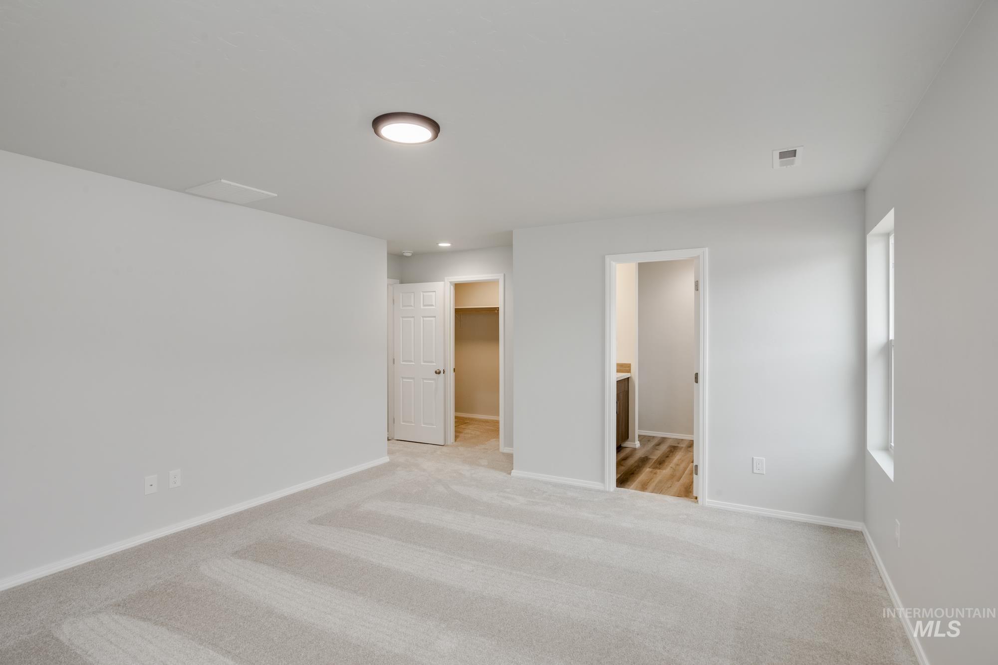 656 W Smoky Quartz St