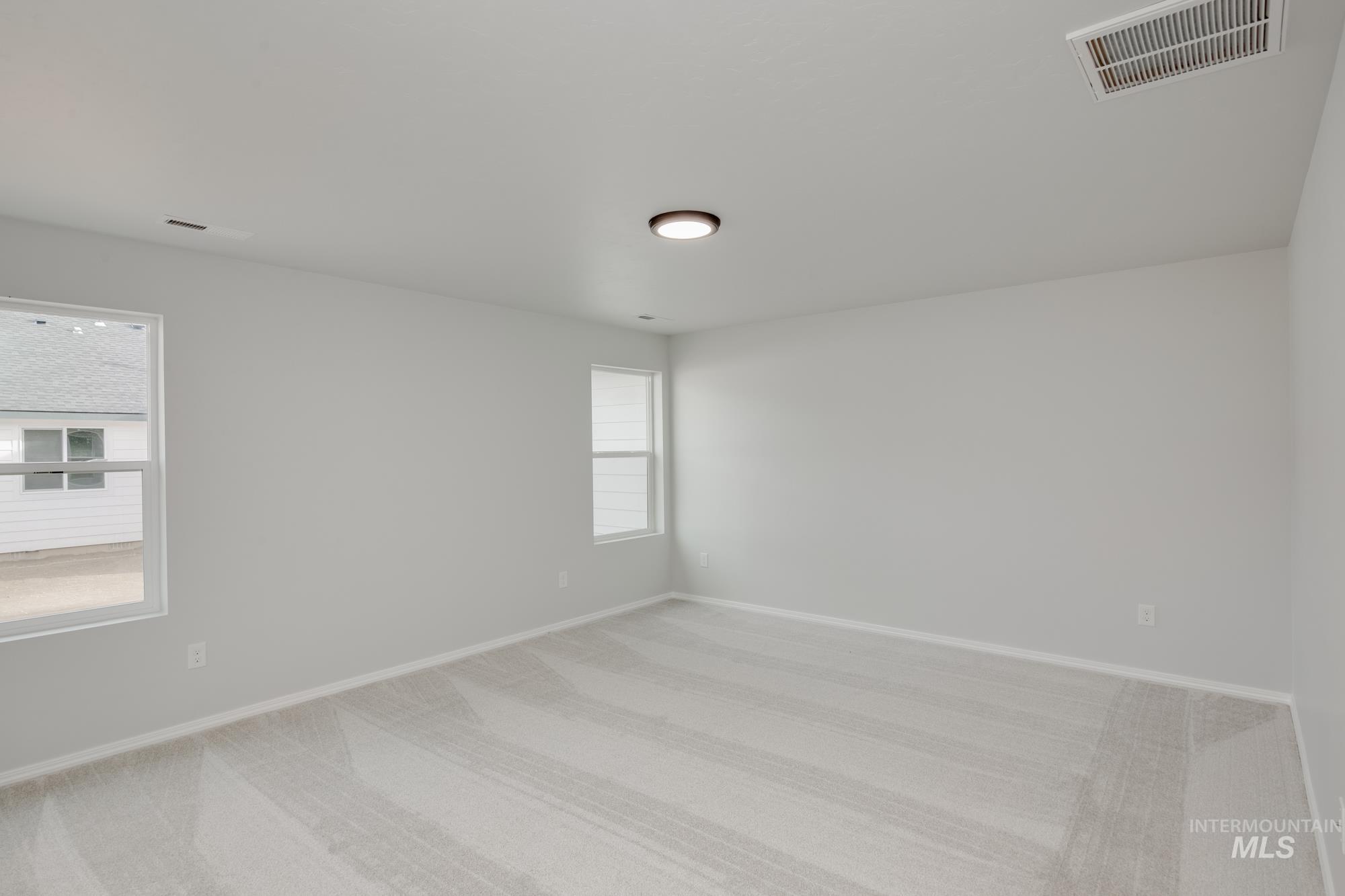 656 W Smoky Quartz St