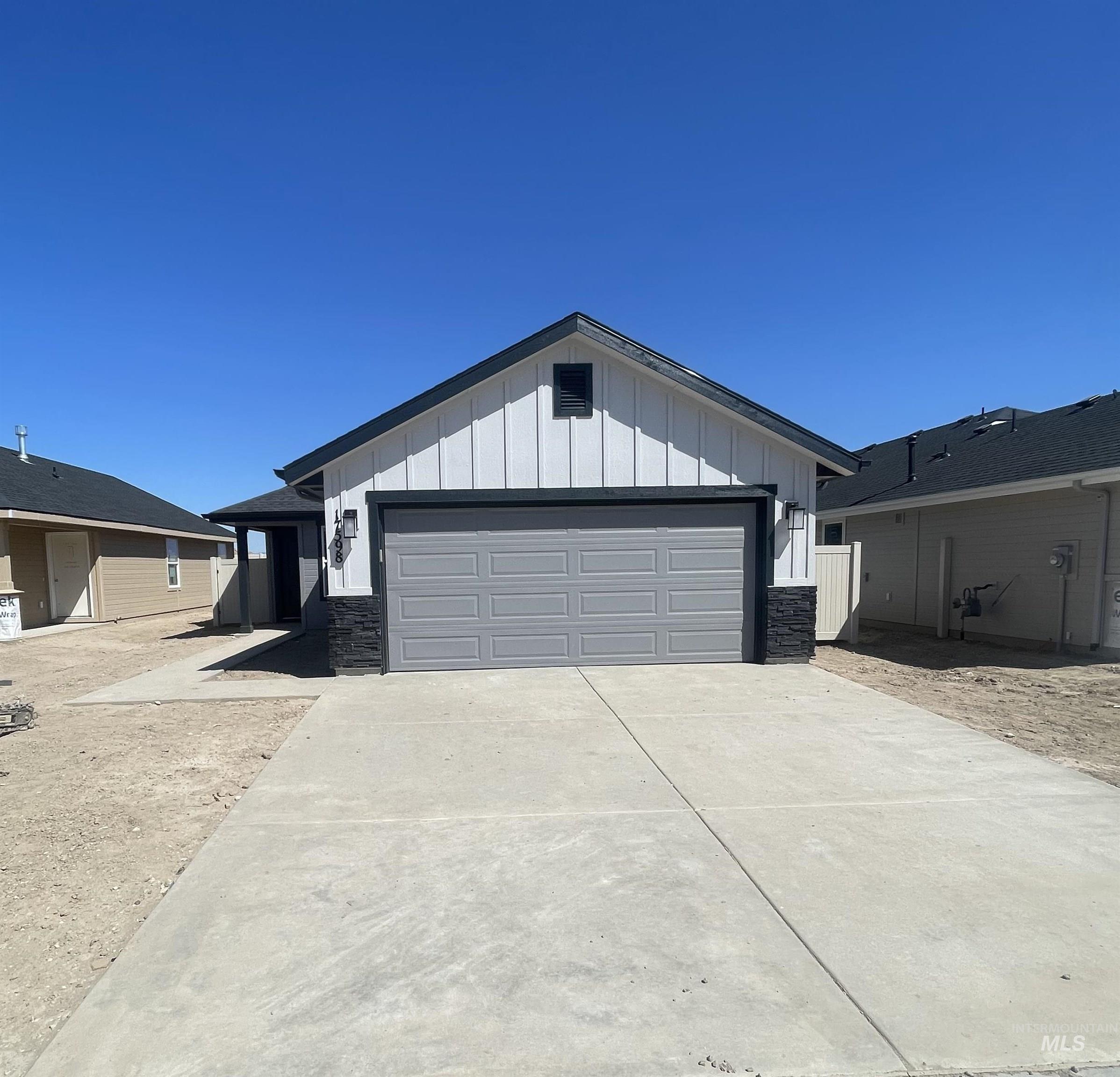 17598 Mason Ridge Way