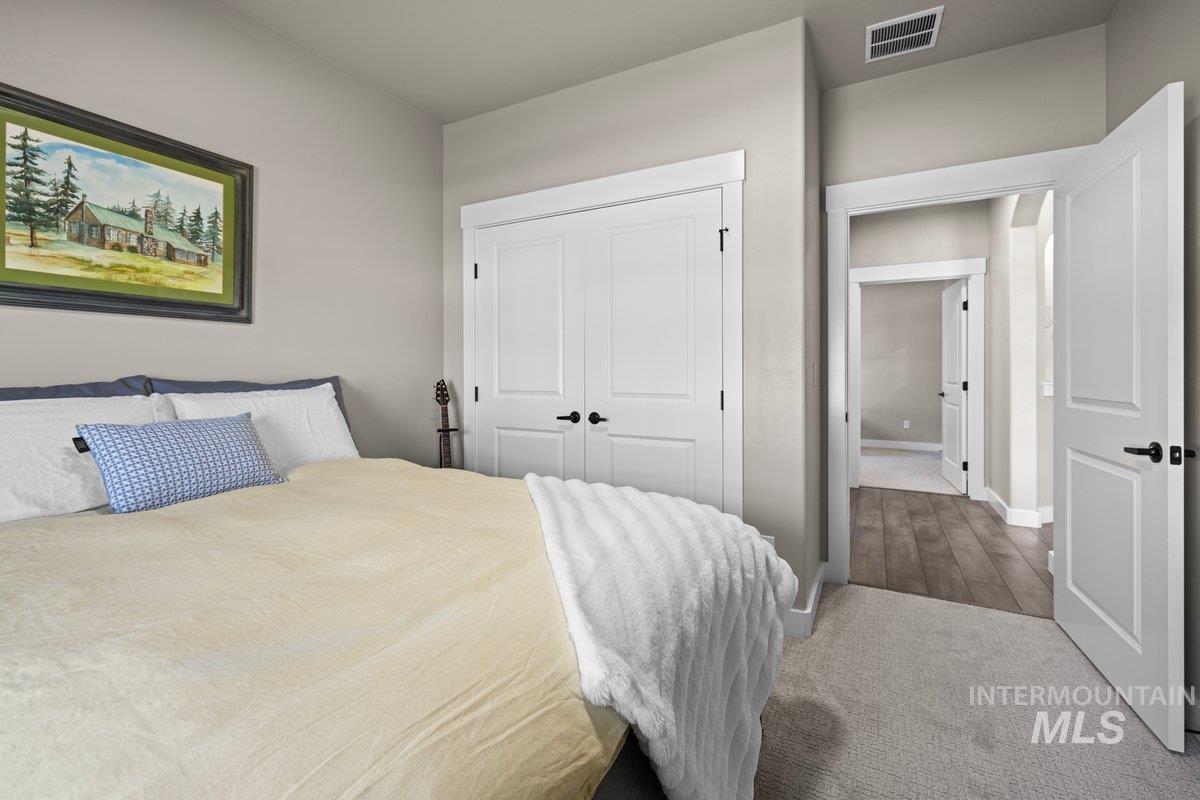 2569 W Herron Ridge Ct