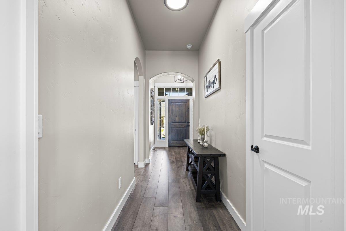 2569 W Herron Ridge Ct