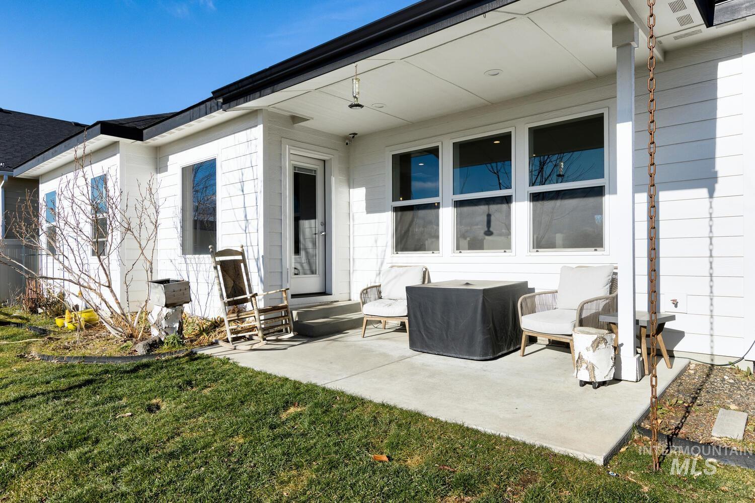 12219 W Florida Court