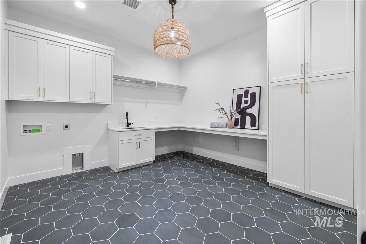 14256 Salado Creek Ave