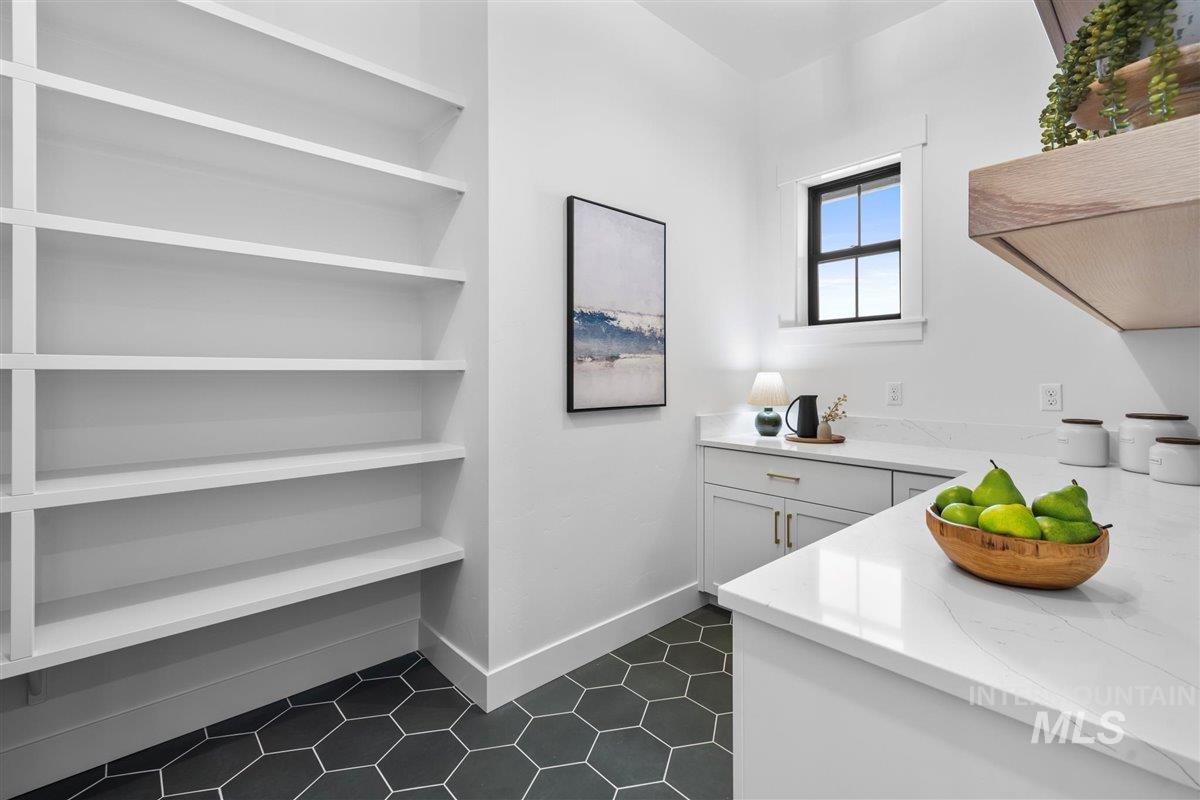 14256 Salado Creek Ave