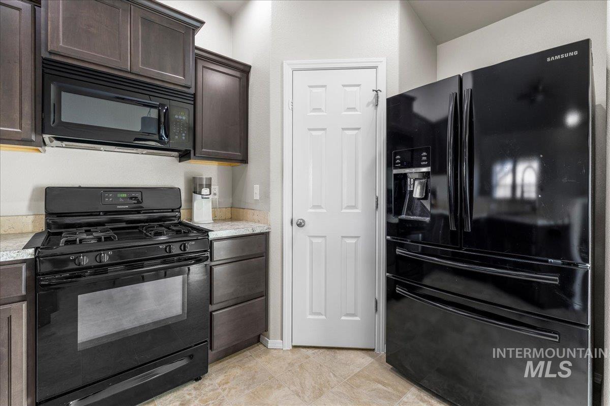 16273 Meander Creek Way