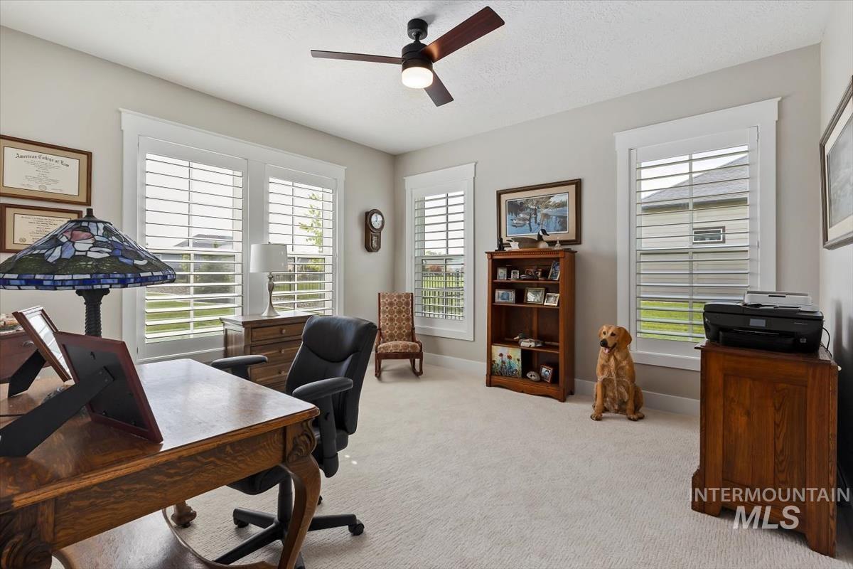 22868 Aura Vista Way