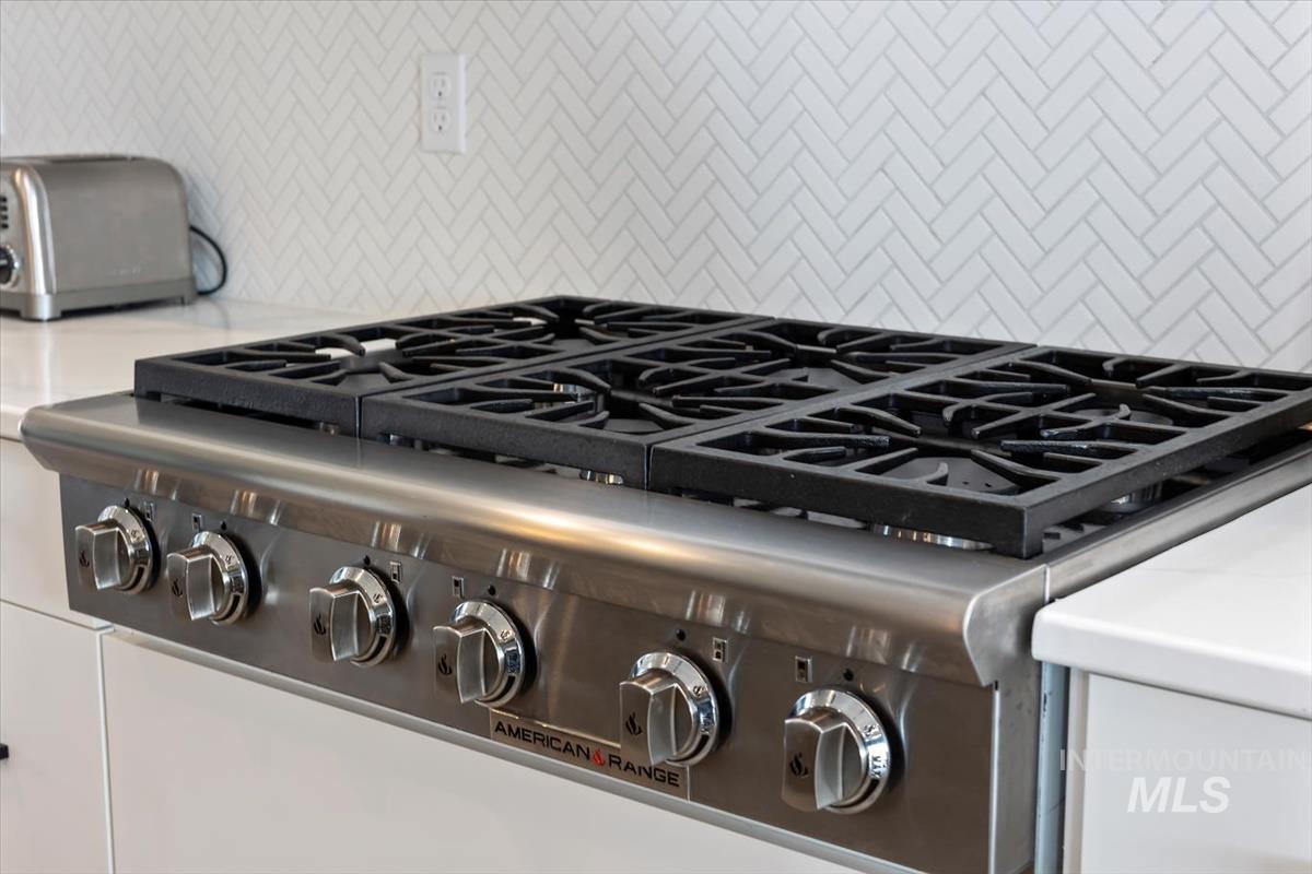 22868 Aura Vista Way