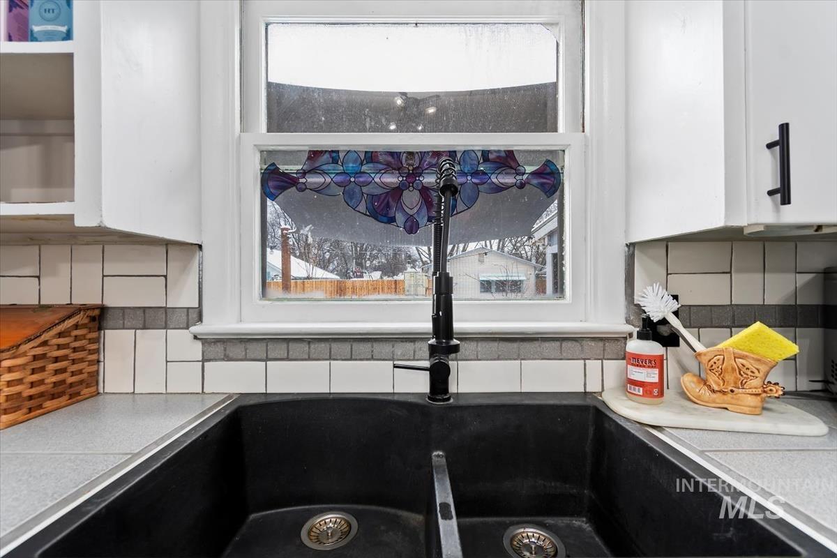 112 West Blvd