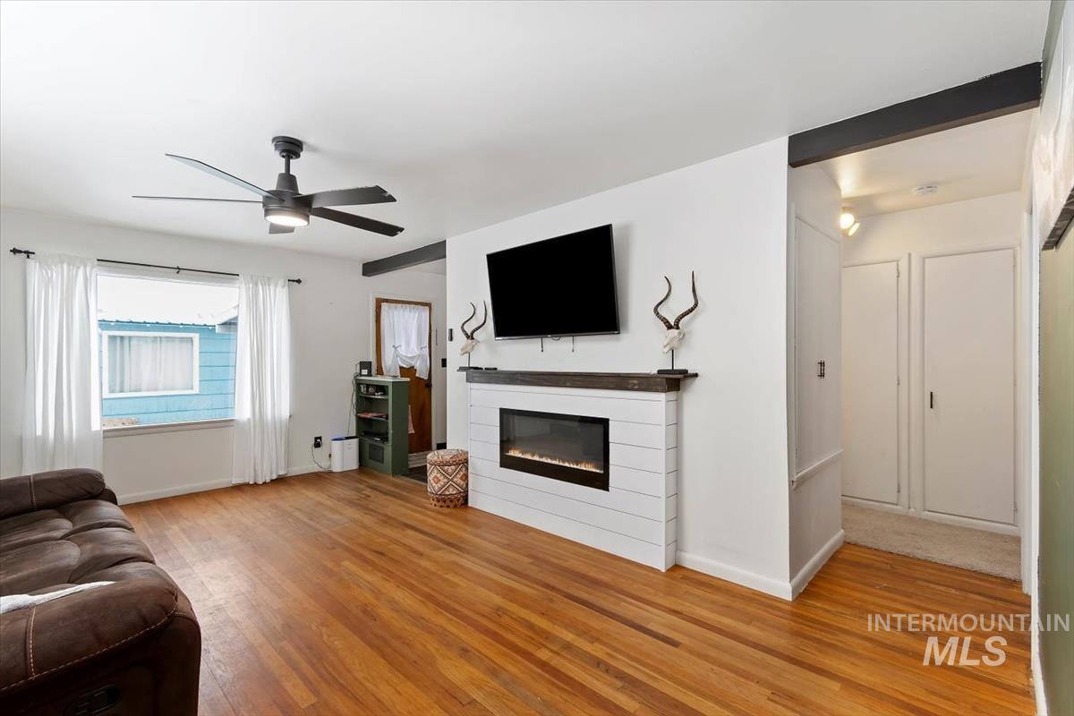 112 West Blvd