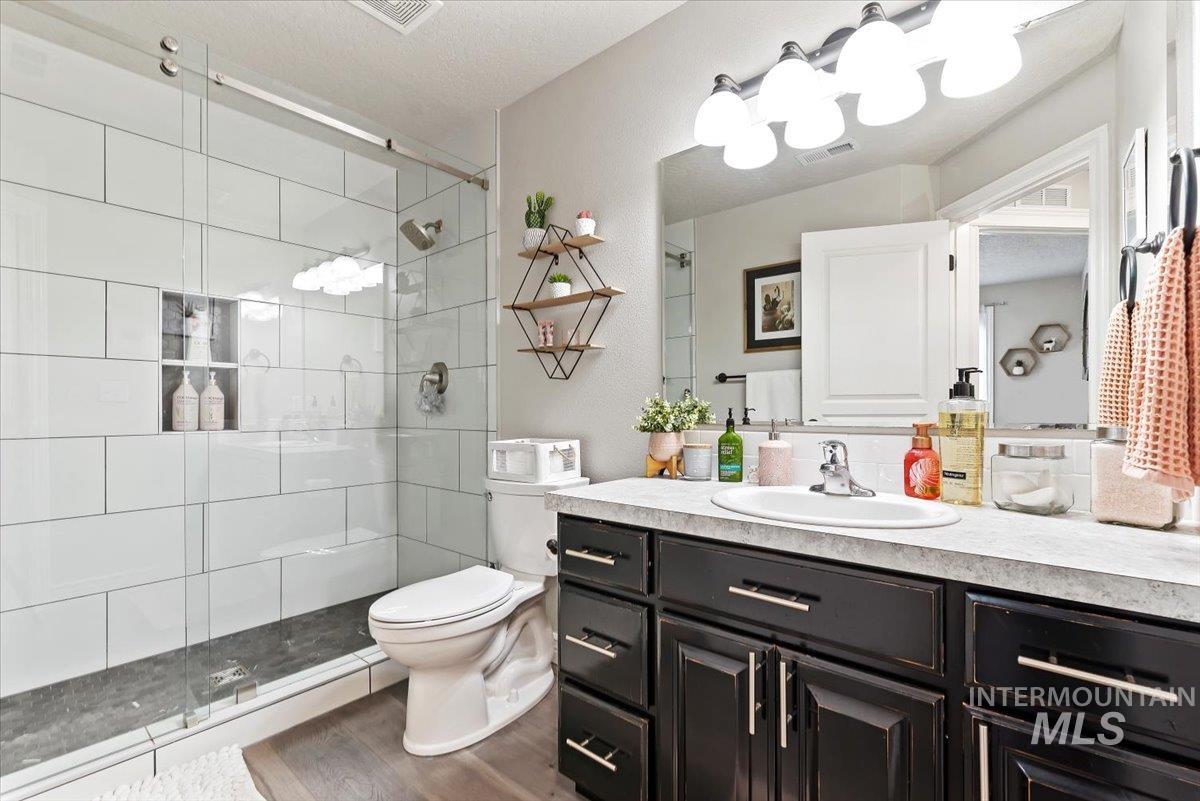 2014 W Cross Creek Dr.