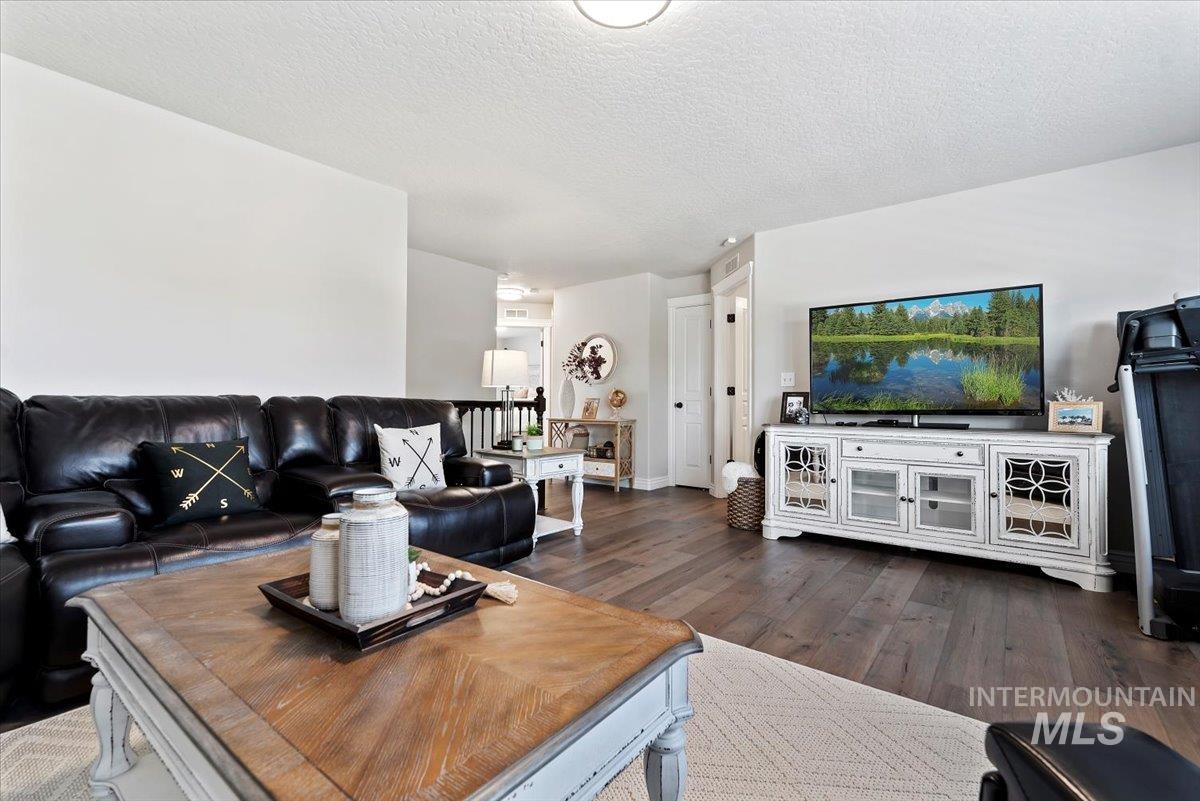 2014 W Cross Creek Dr.