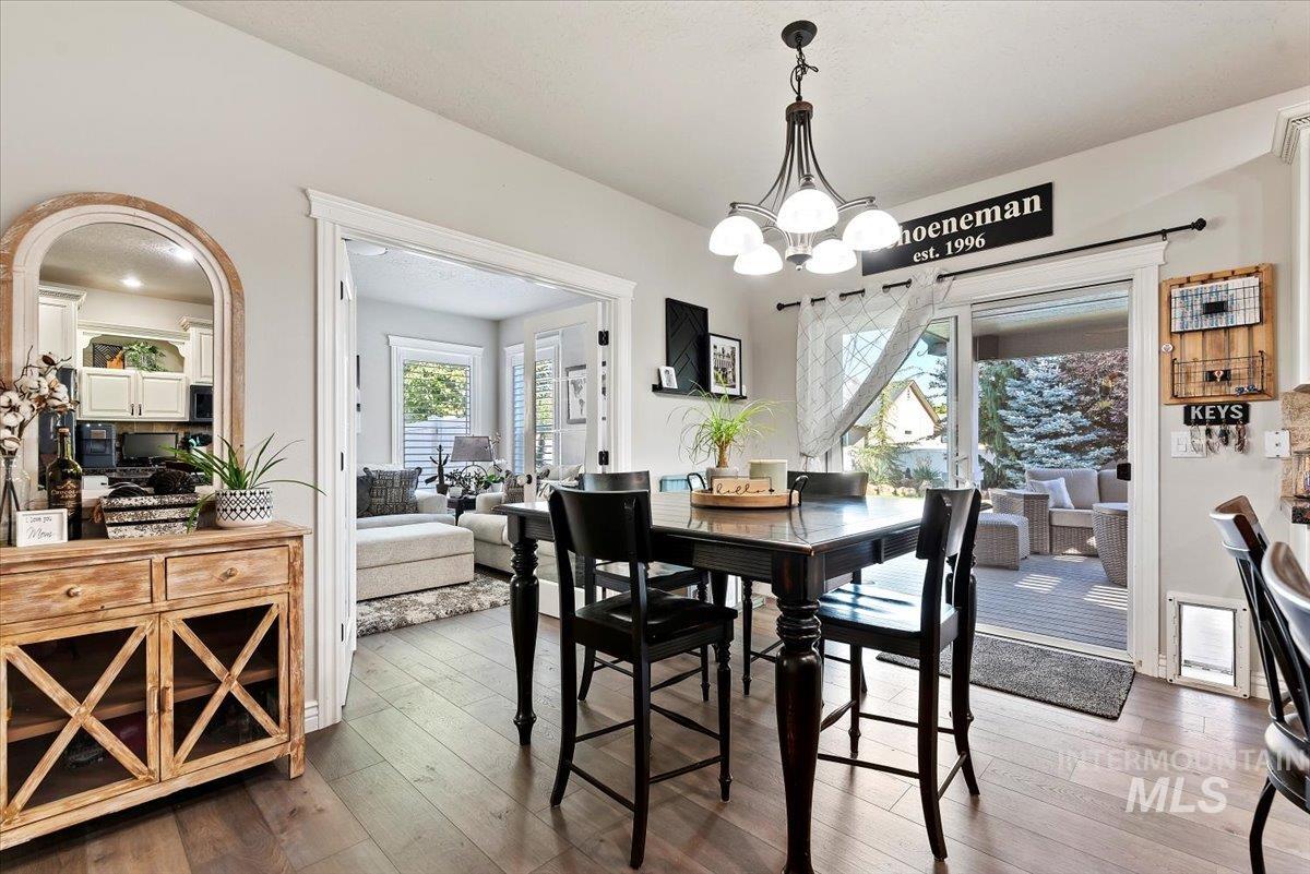 2014 W Cross Creek Dr.