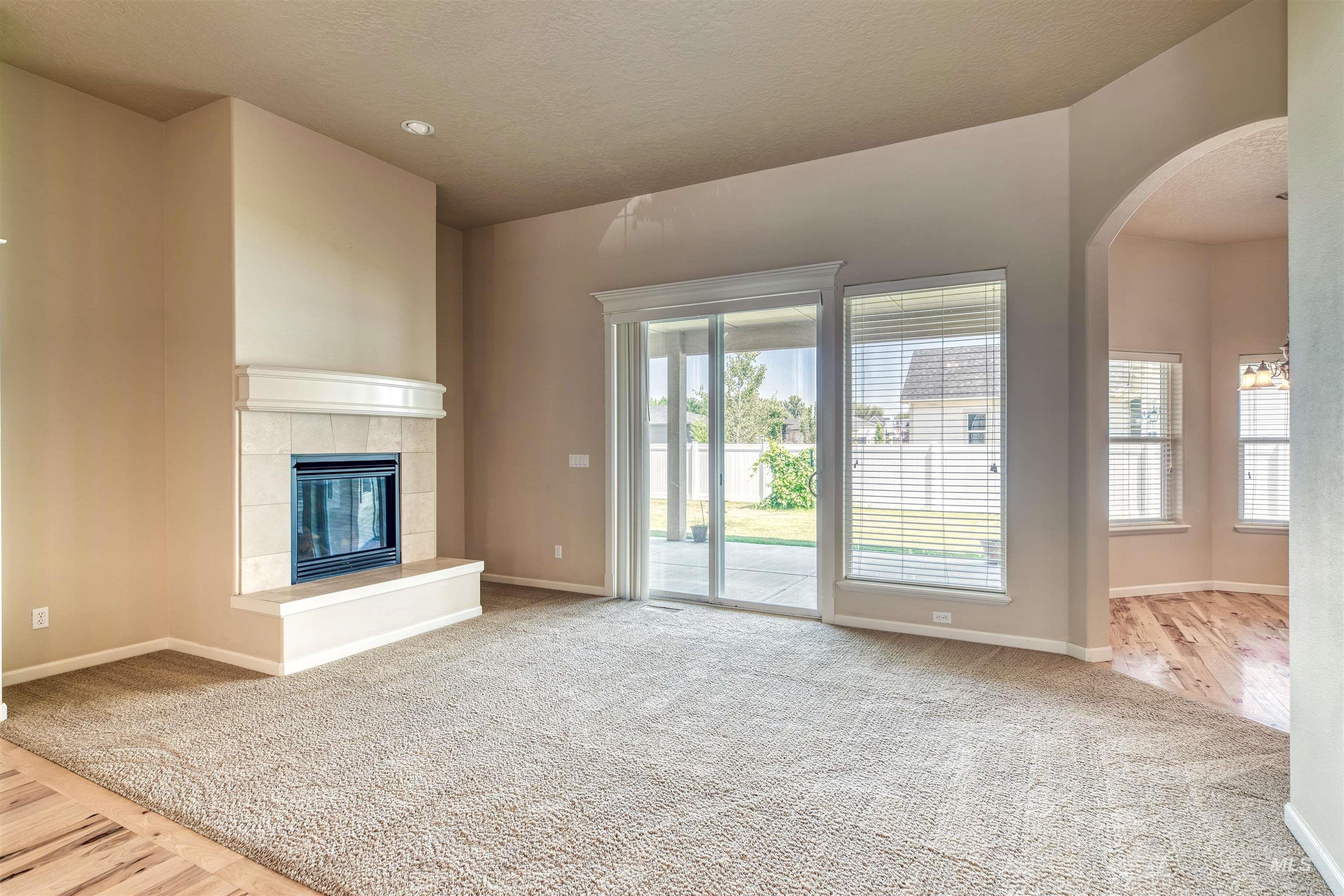 726 N Glen Aspen Way