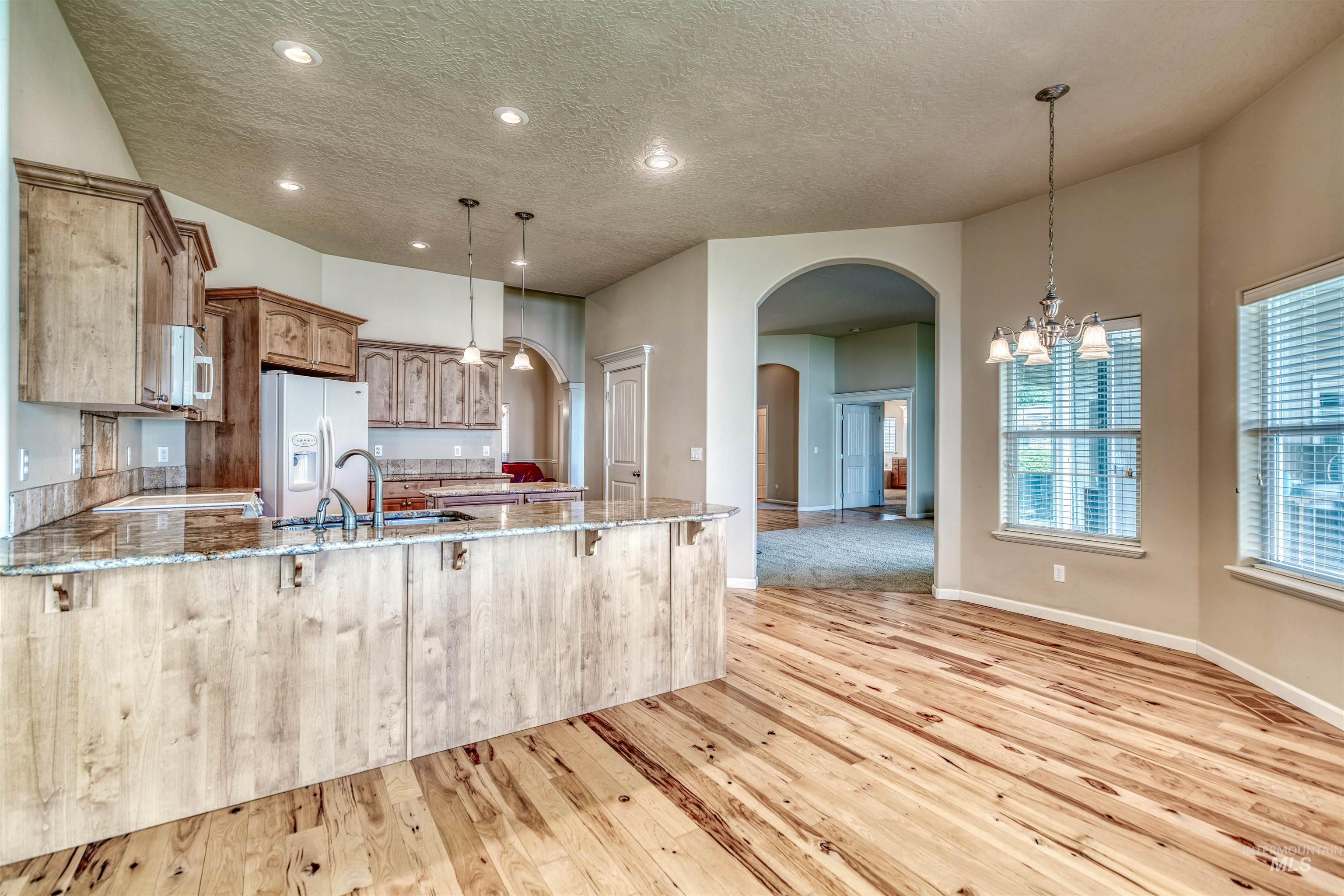 726 N Glen Aspen Way