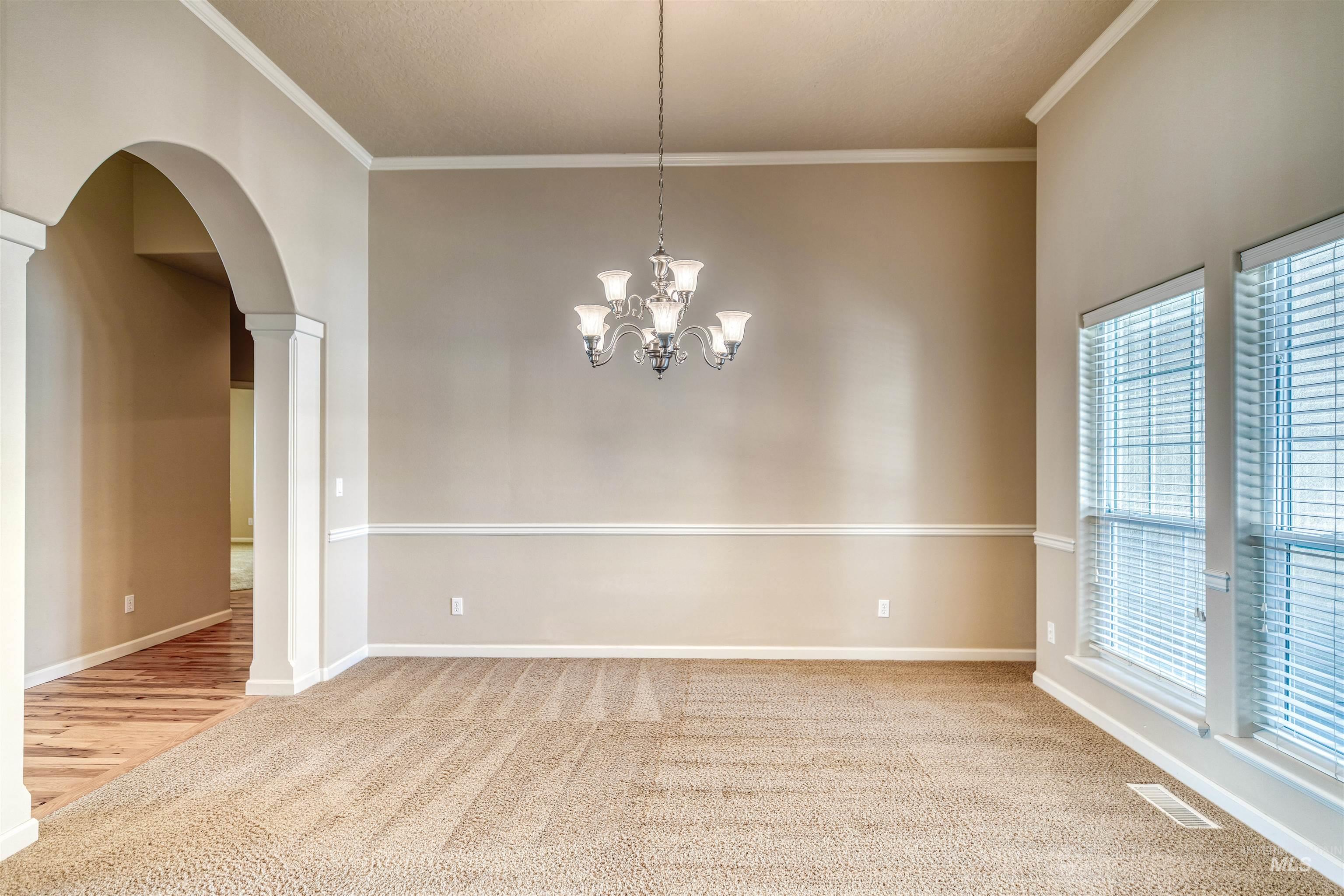 726 N Glen Aspen Way