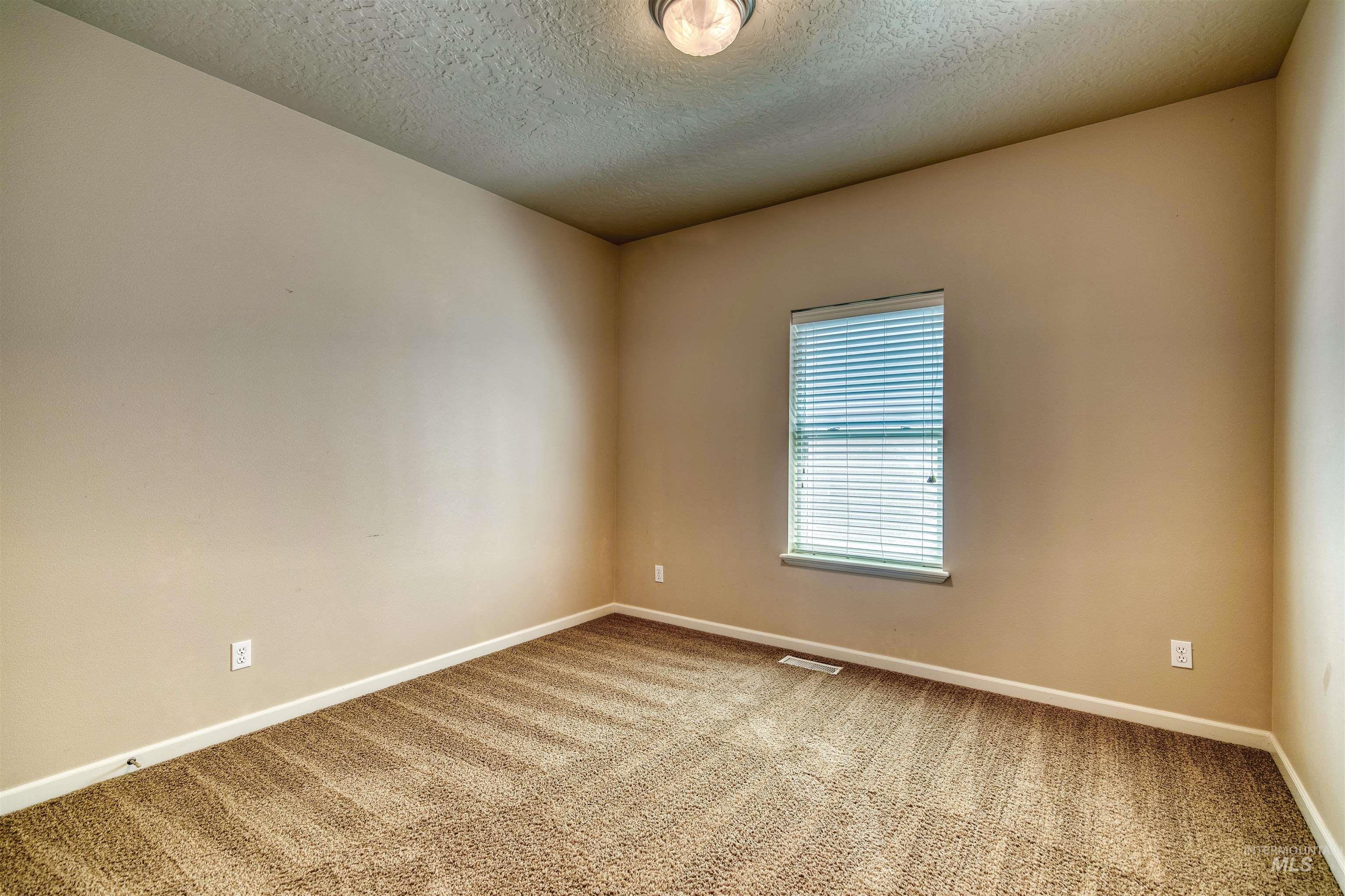 726 N Glen Aspen Way