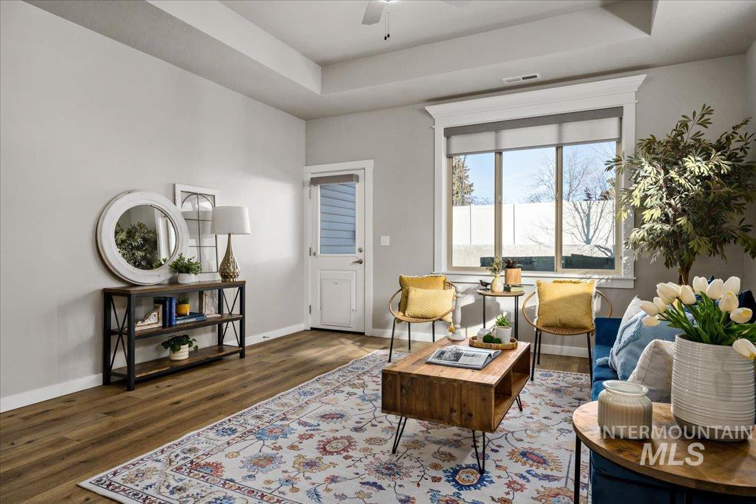 2066 E Ringneck Street