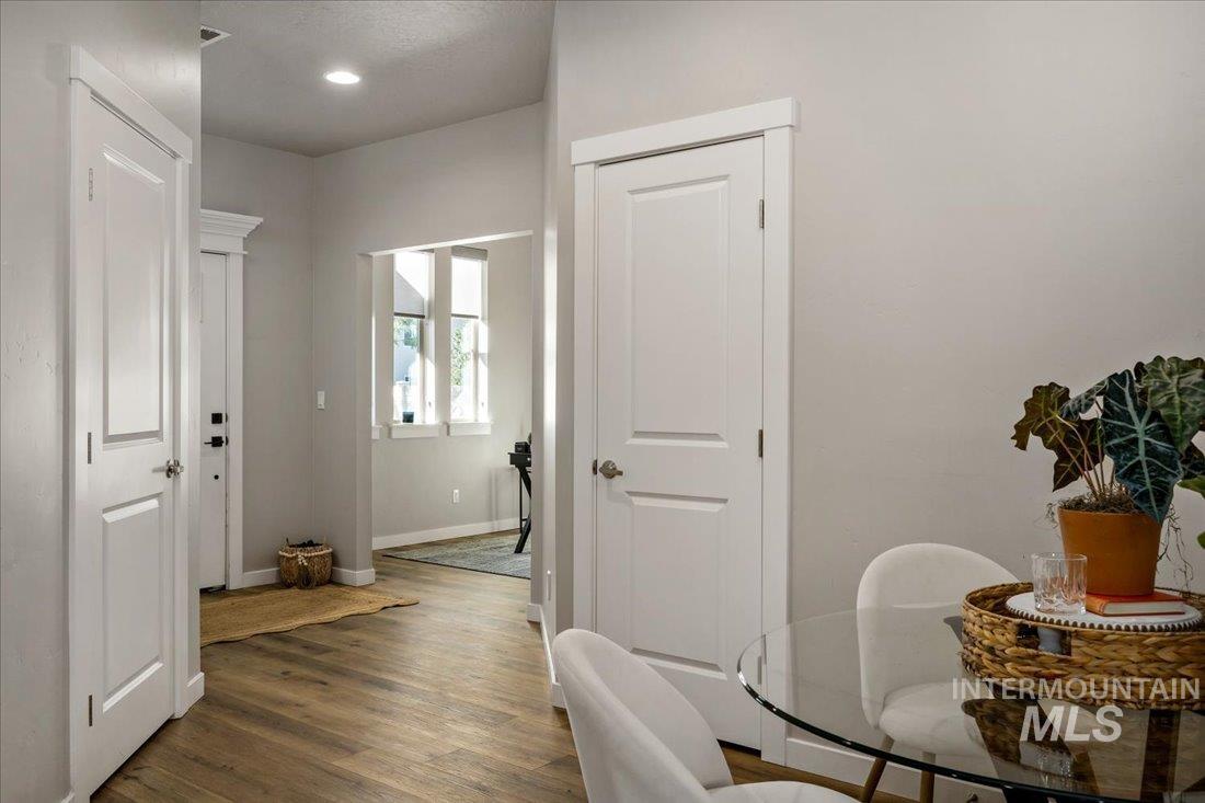 2066 E Ringneck Street