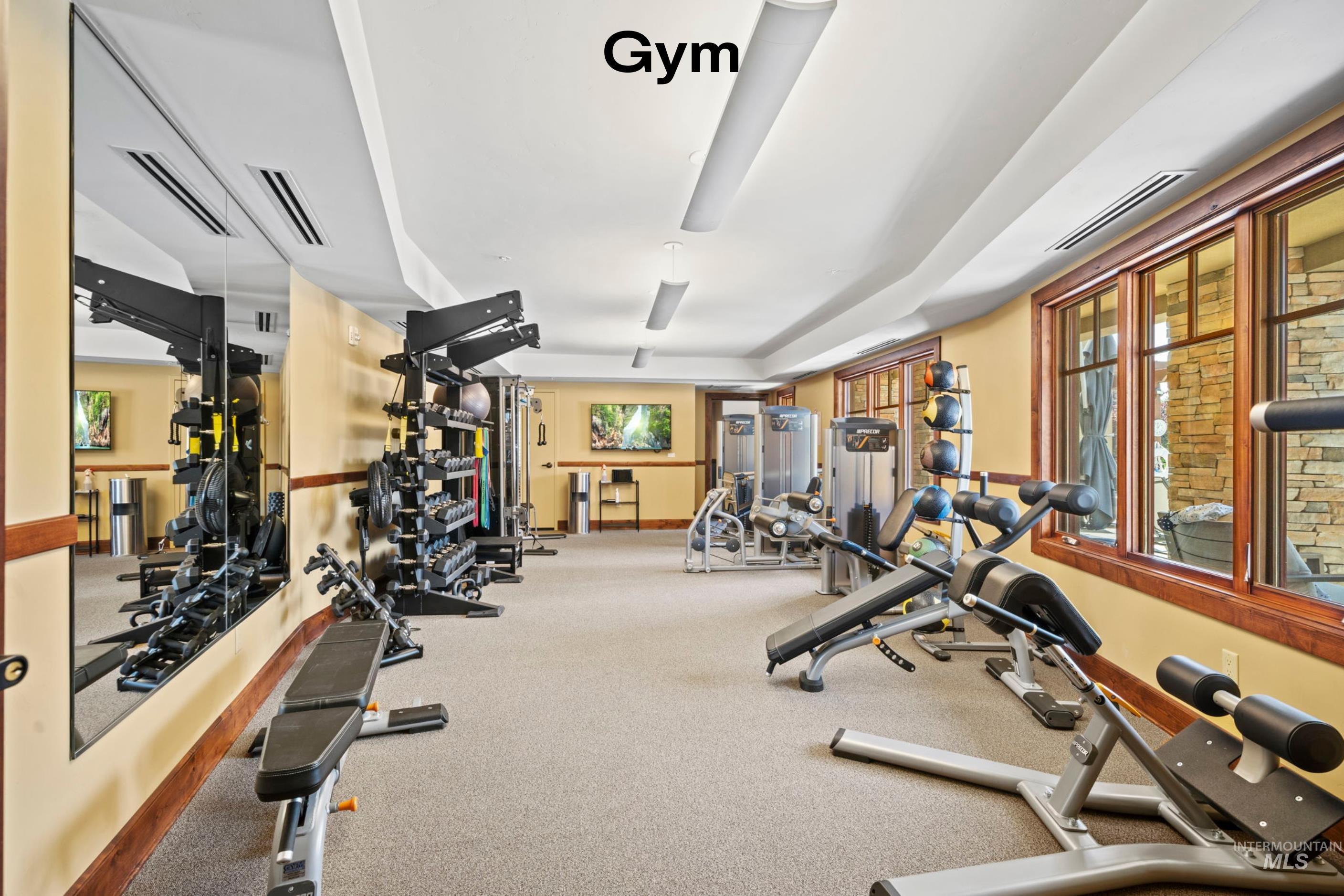 3005 W Crescent Rim Drive Unit: 305