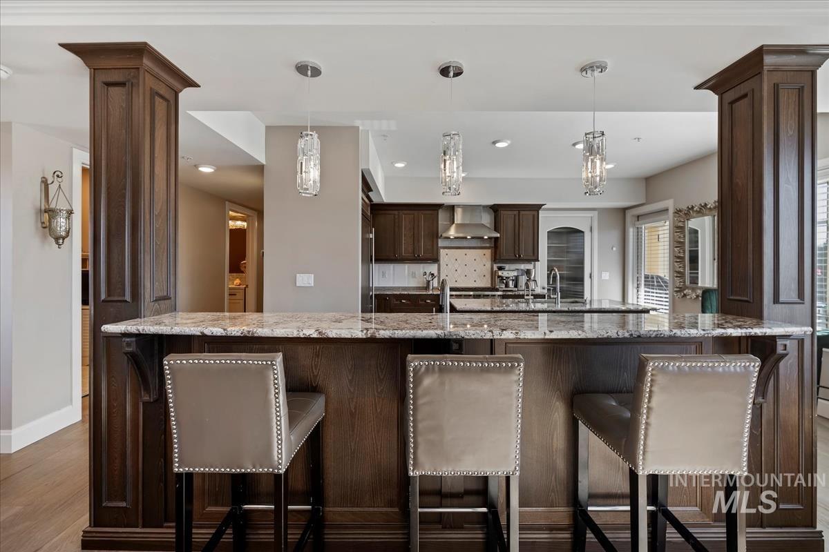 3005 W Crescent Rim Drive Unit: 305