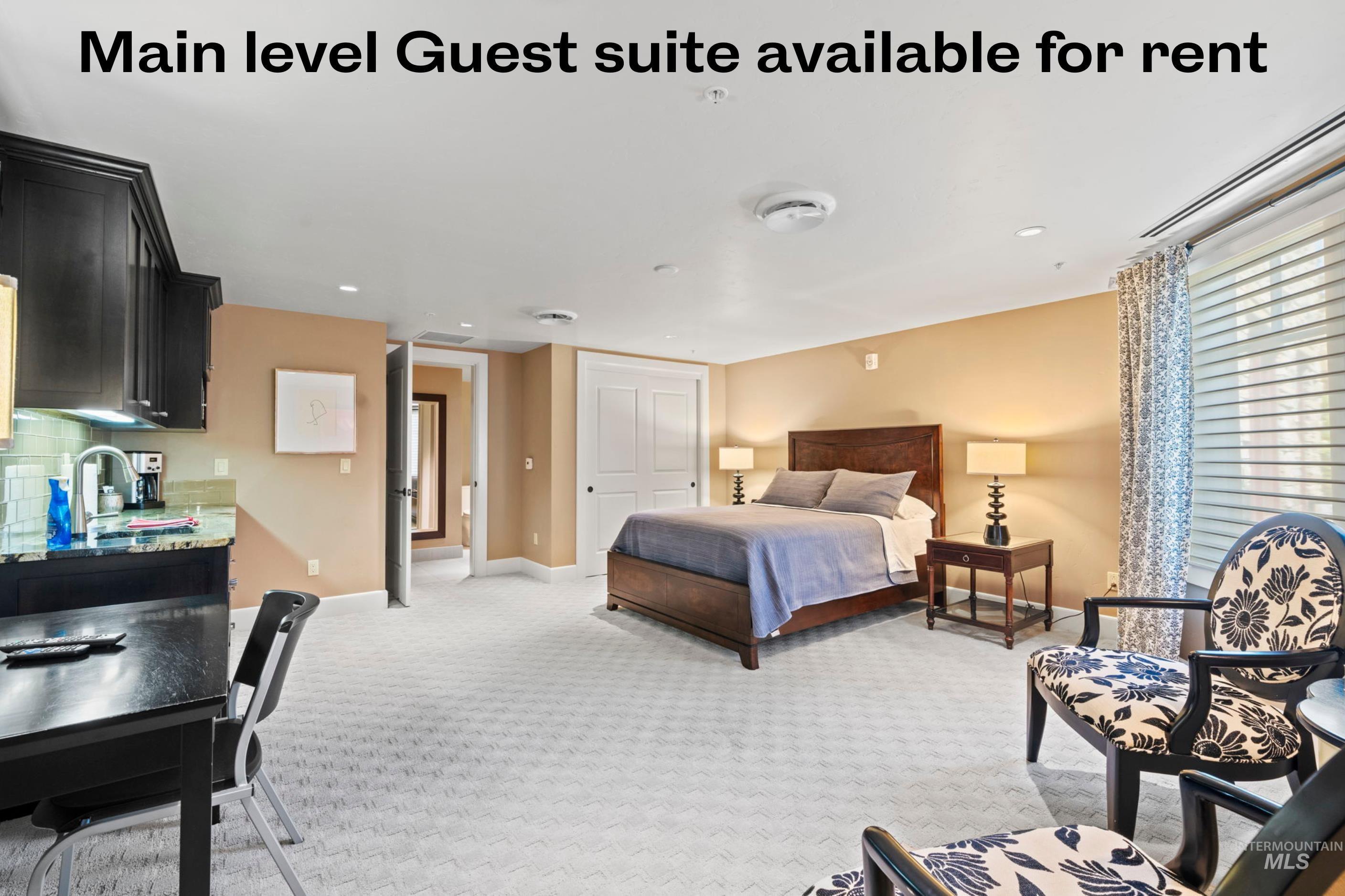 3005 W Crescent Rim Drive Unit: 305