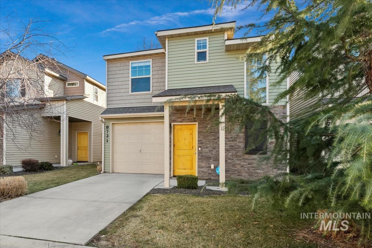 8721 Evening Star Ln.