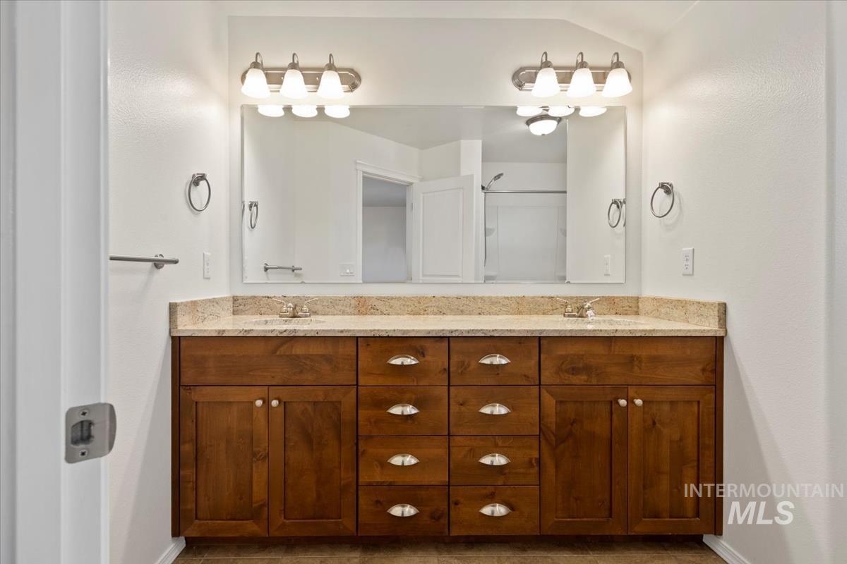 8721 Evening Star Ln.